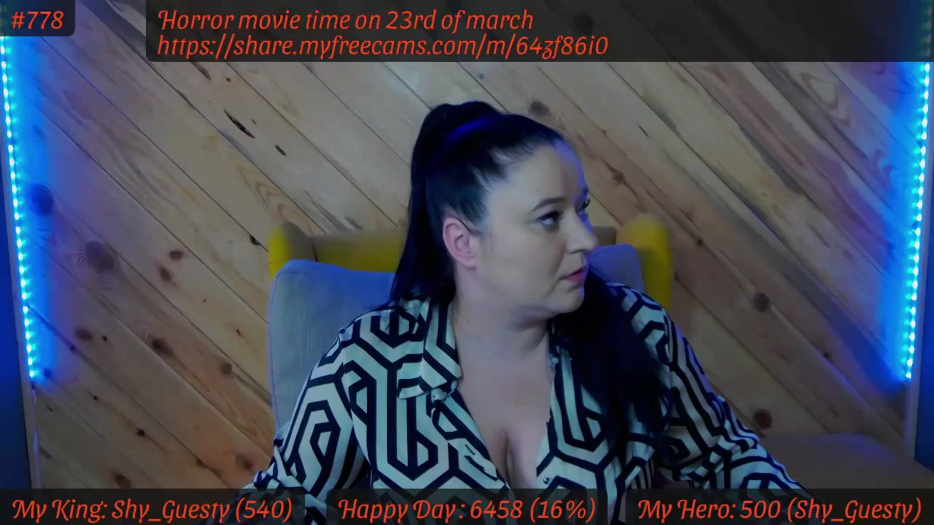 Gallery image thumbnail from SensualCrissa's myfreecams stream on, 03/20/2024, 12:58 image 1 of 20