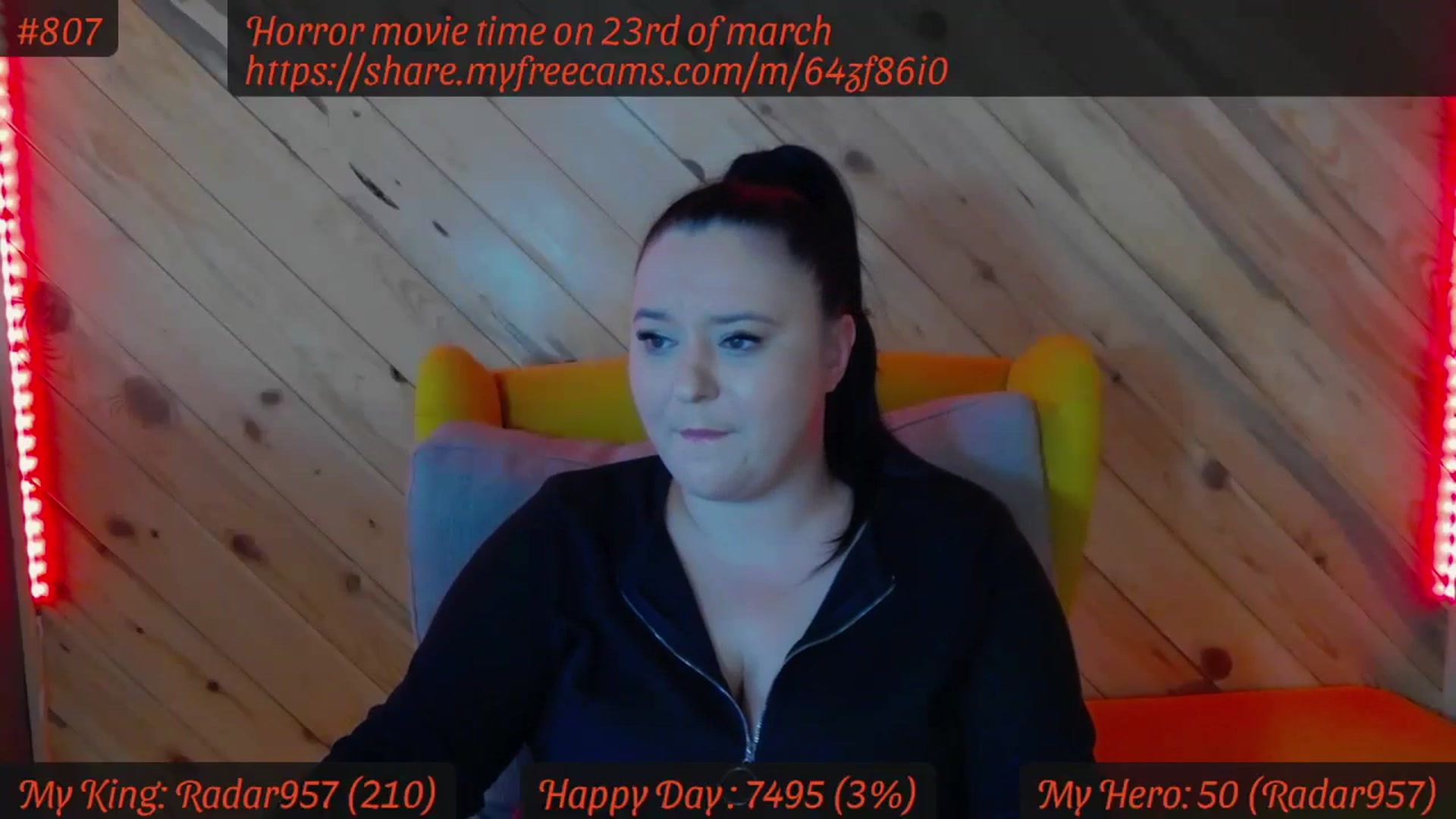 Gallery image thumbnail from SensualCrissa's myfreecams stream on, 03/21/2024, 07:37 image 14 of 20