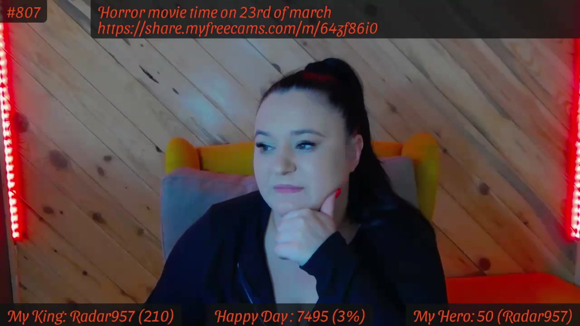 Gallery image thumbnail from SensualCrissa's myfreecams stream on, 03/21/2024, 07:37 image 6 of 20
