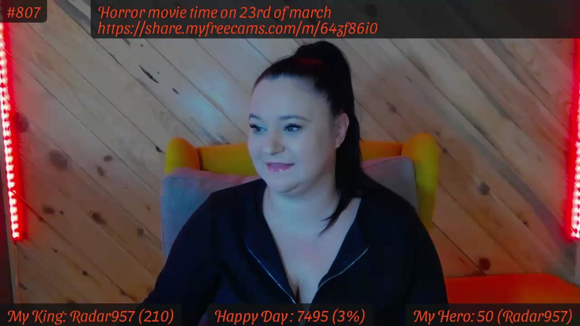 Gallery image thumbnail from SensualCrissa's myfreecams stream on, 03/21/2024, 07:37 image 12 of 20