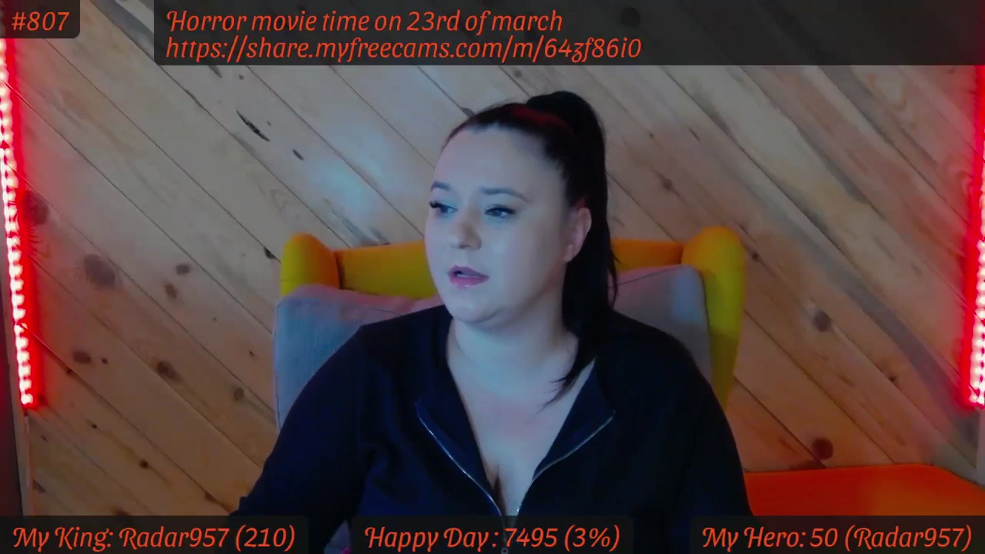 Gallery image thumbnail from SensualCrissa's myfreecams stream on, 03/21/2024, 07:37 image 15 of 20