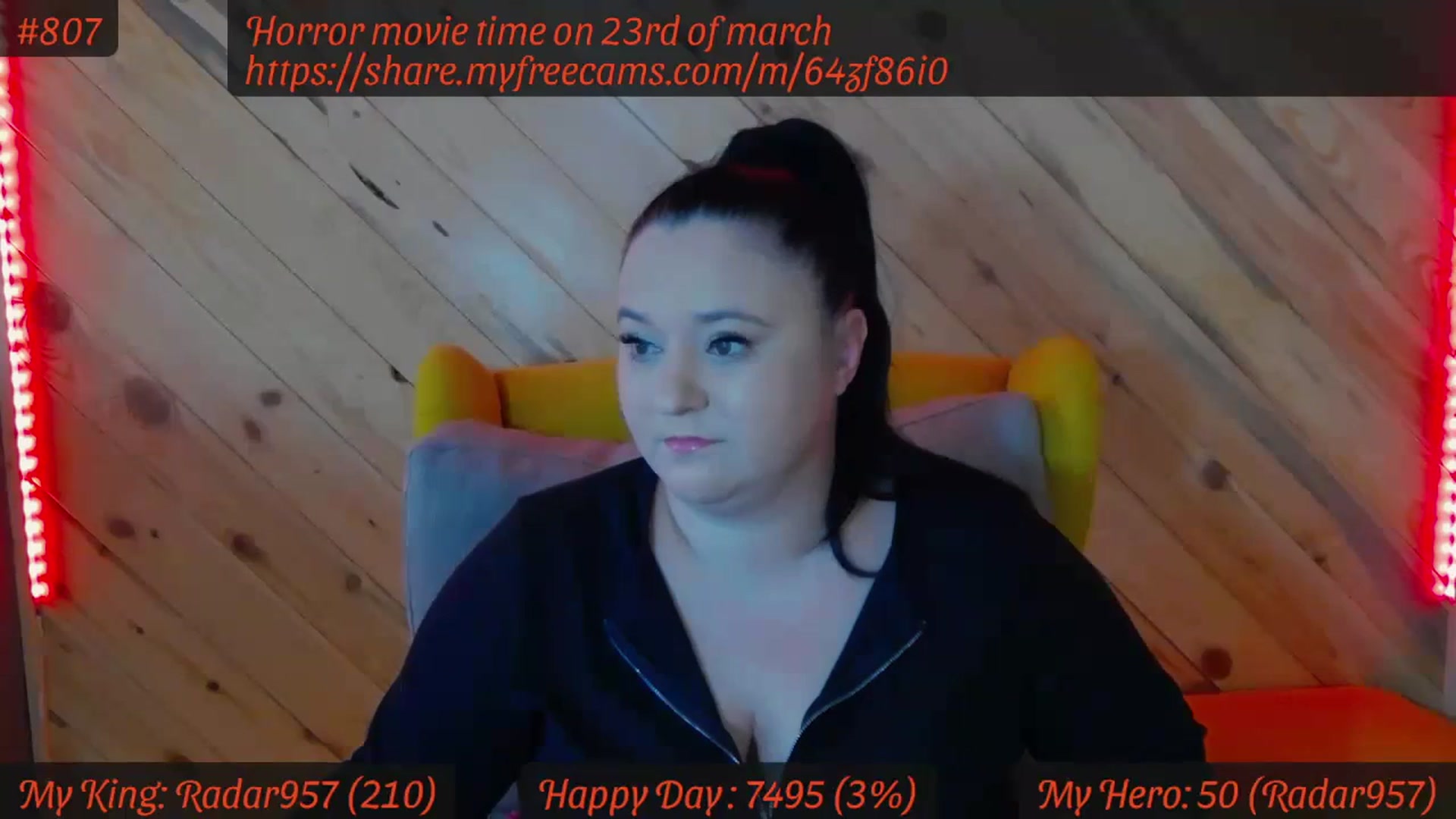 Gallery image thumbnail from SensualCrissa's myfreecams stream on, 03/21/2024, 07:37 image 10 of 20