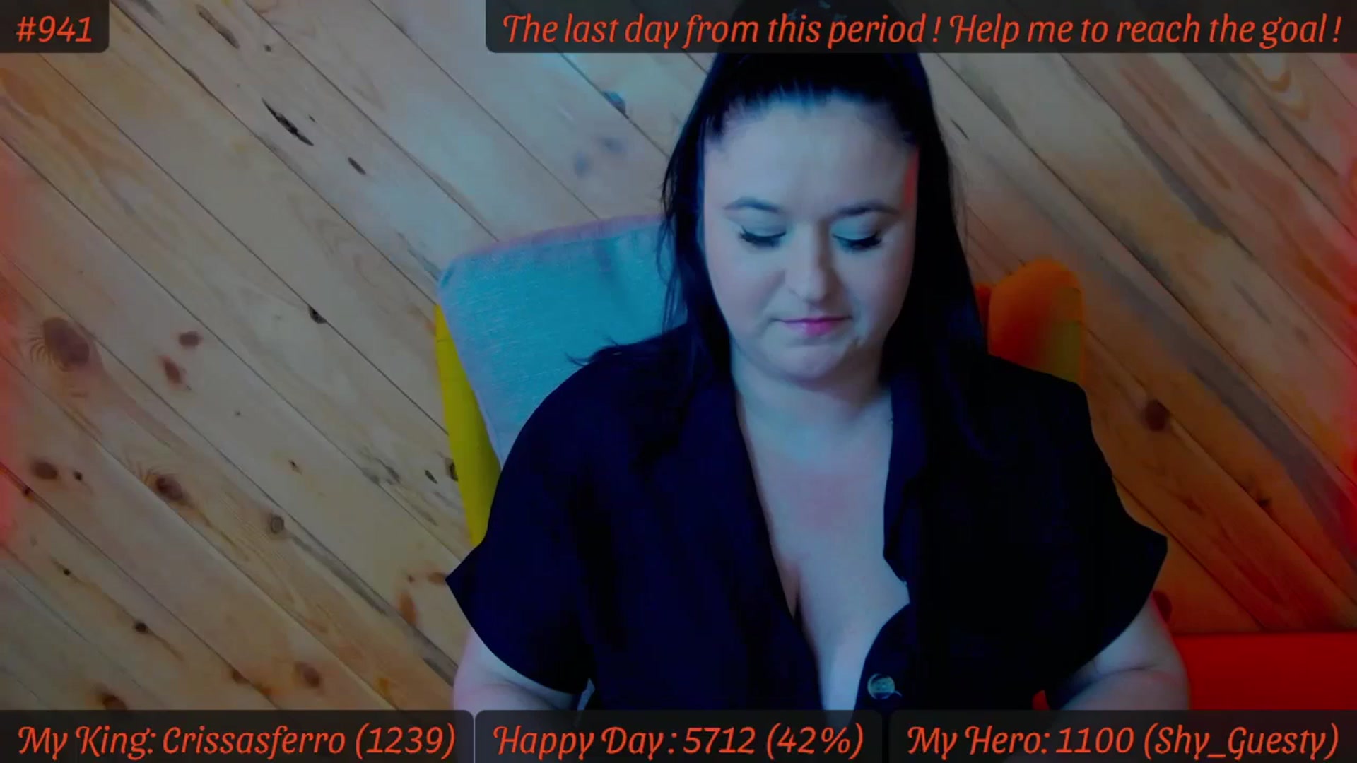 Gallery image thumbnail from SensualCrissa's myfreecams stream on, 03/30/2024, 12:08 image 1 of 20