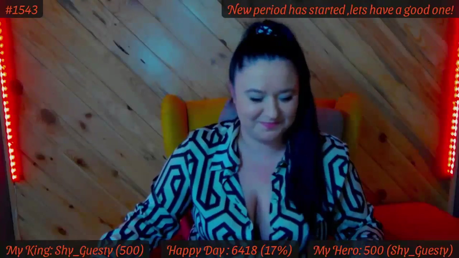 Gallery image thumbnail from SensualCrissa's myfreecams stream on, 04/04/2024, 12:03 image 3 of 20