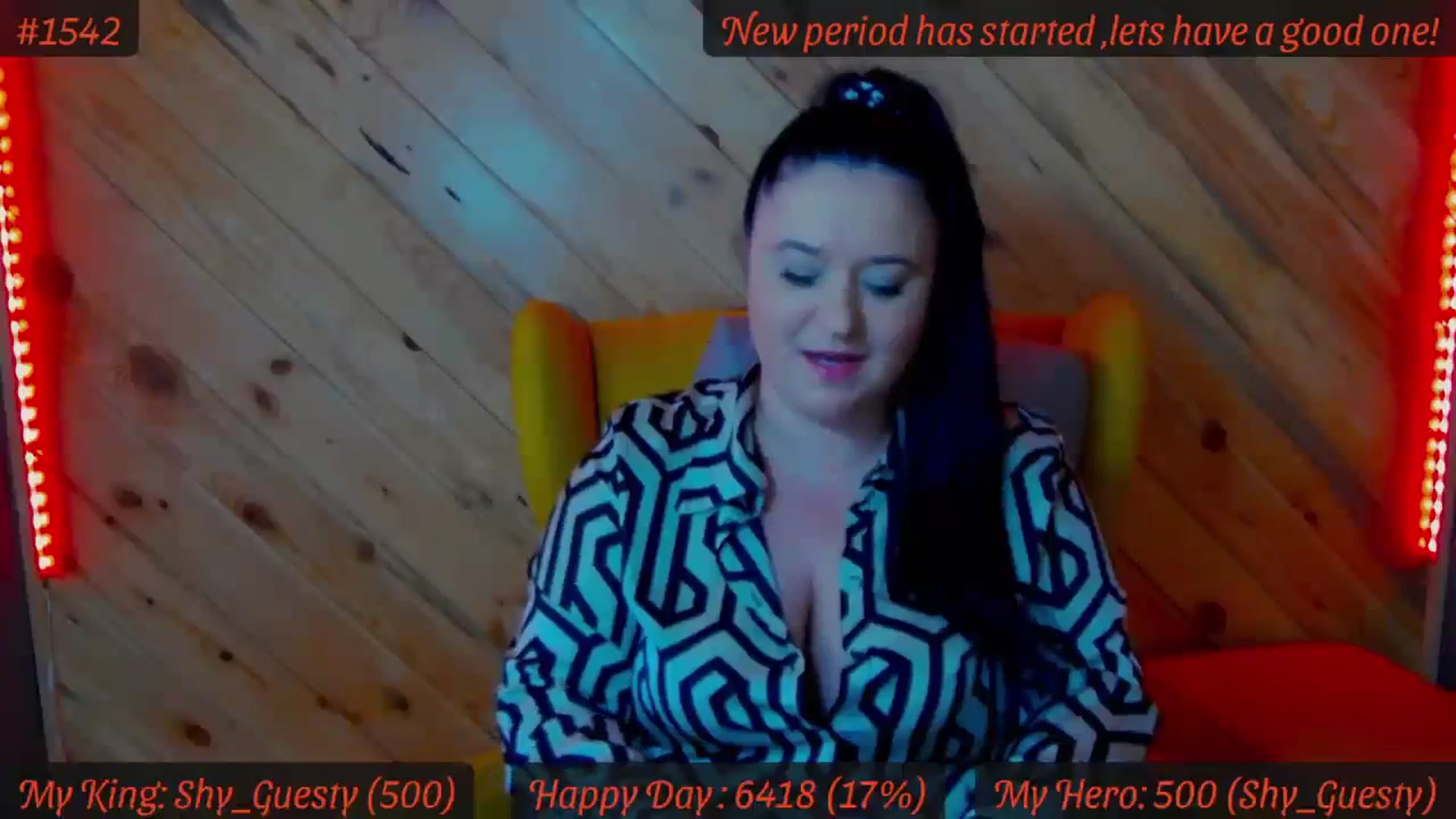 Gallery image thumbnail from SensualCrissa's myfreecams stream on, 04/04/2024, 12:03 image 2 of 20