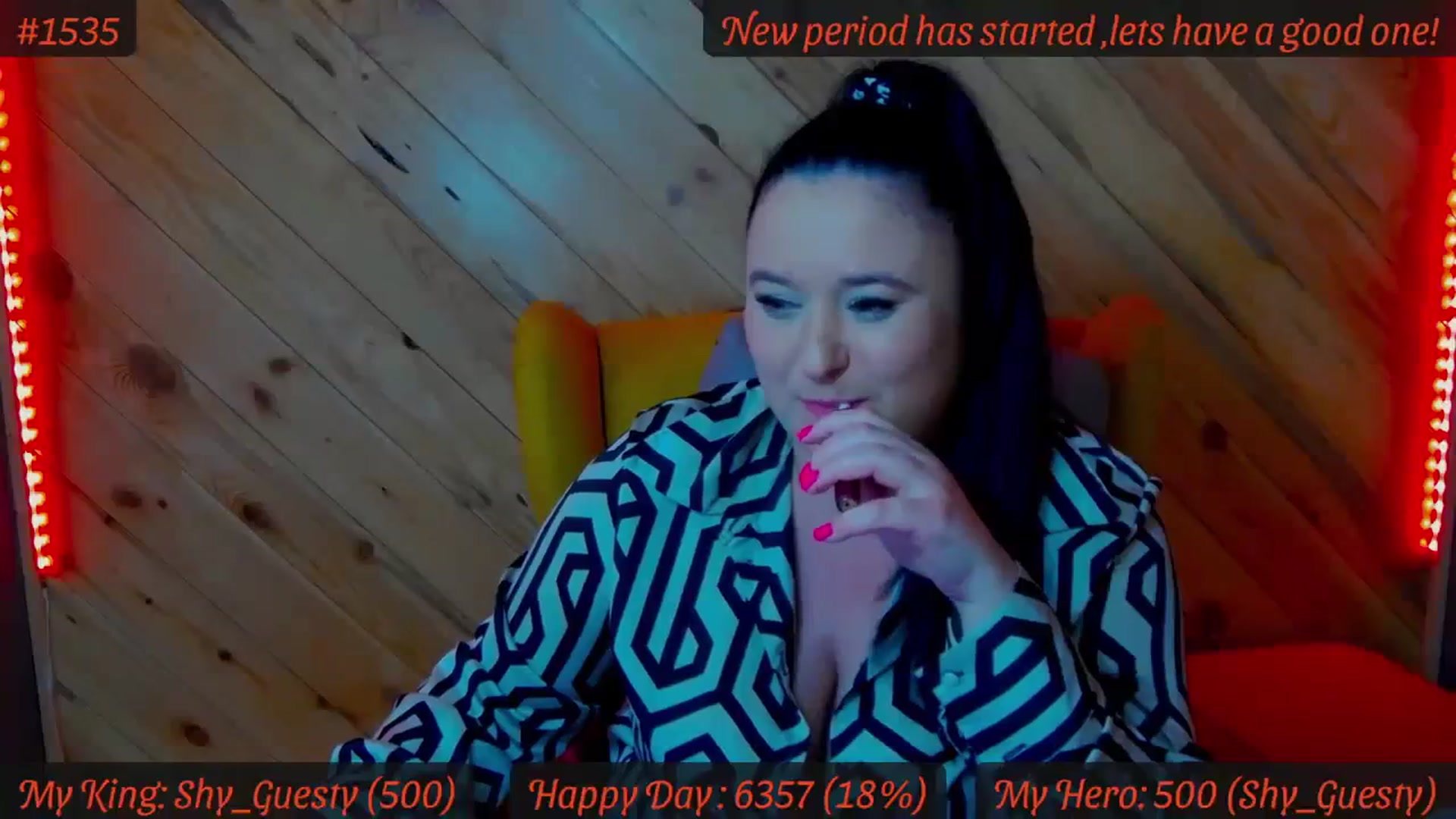 Gallery image thumbnail from SensualCrissa's myfreecams stream on, 04/04/2024, 12:03 image 14 of 20