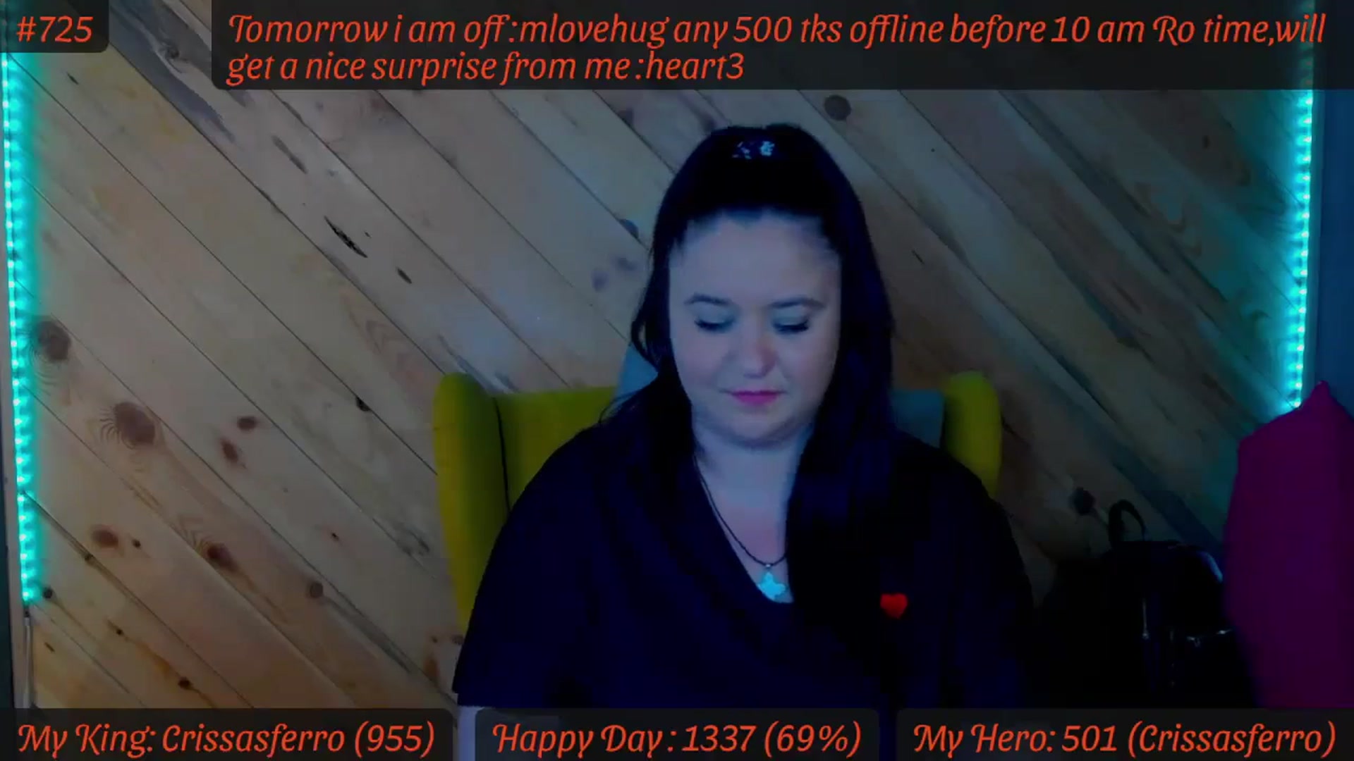 Gallery image thumbnail from SensualCrissa's myfreecams stream on, 04/15/2024, 12:04 image 17 of 20