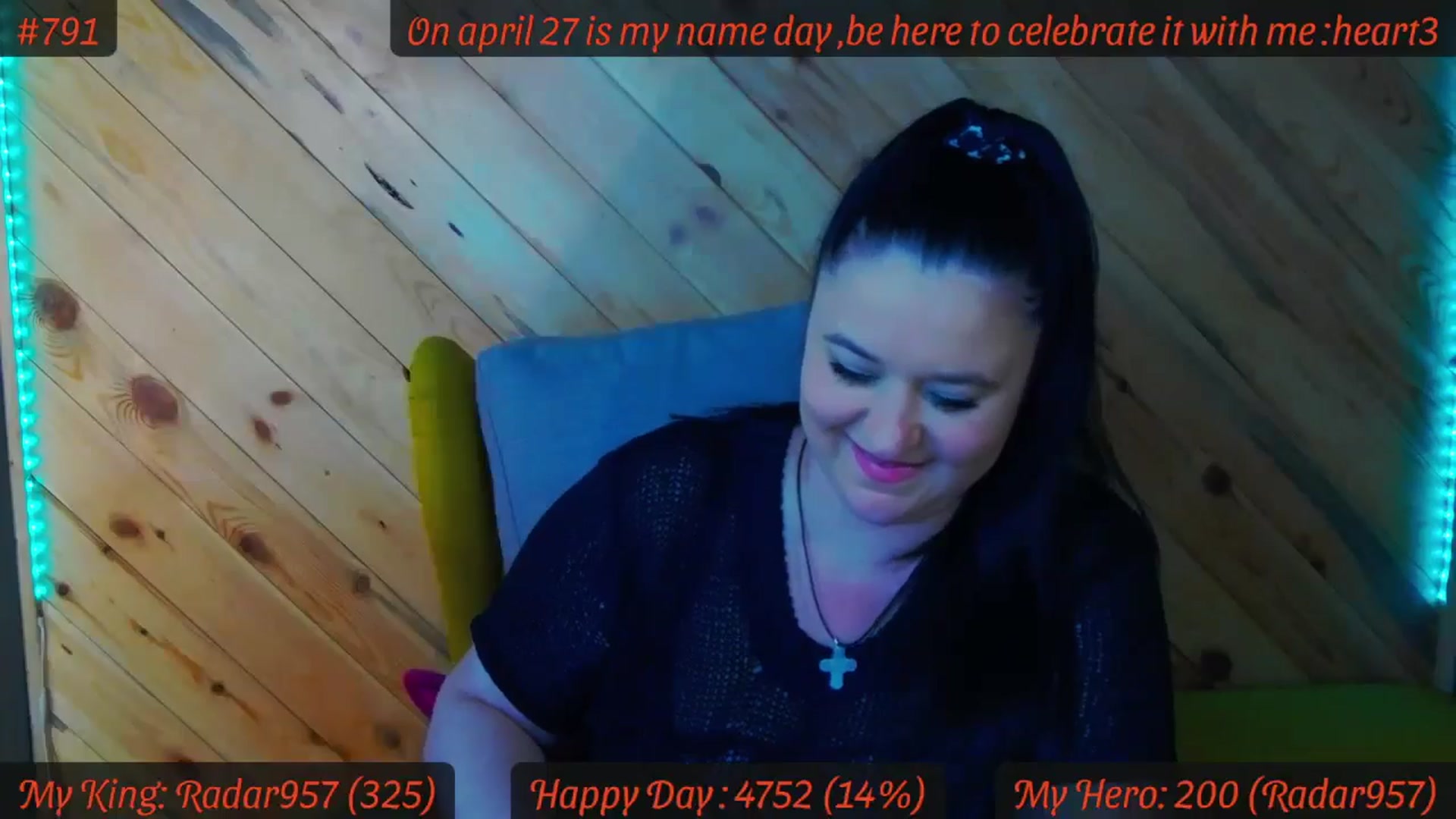 Gallery image thumbnail from SensualCrissa's myfreecams stream on, 04/19/2024, 12:07 image 16 of 20