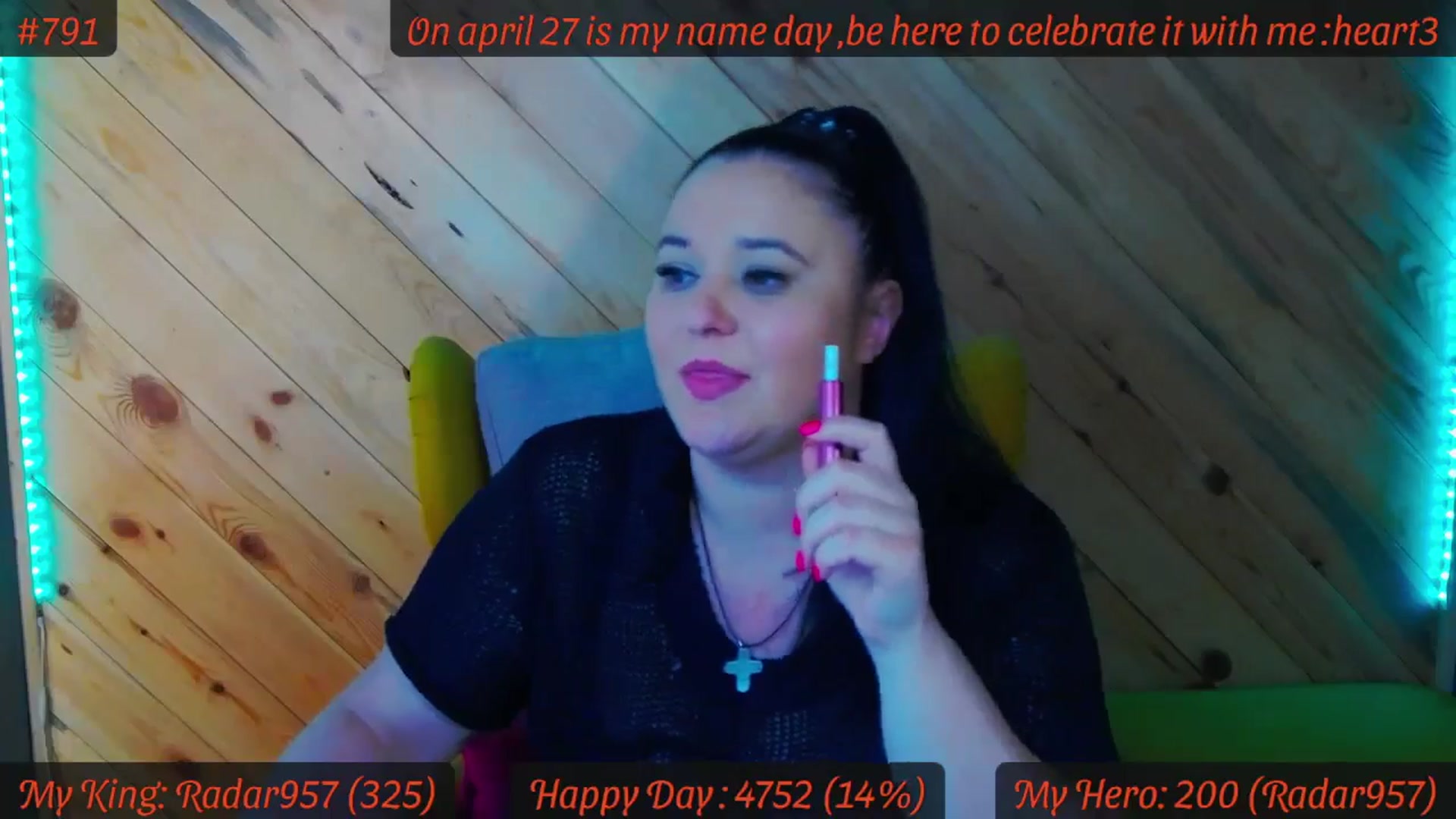 Gallery image thumbnail from SensualCrissa's myfreecams stream on, 04/19/2024, 12:07 image 15 of 20