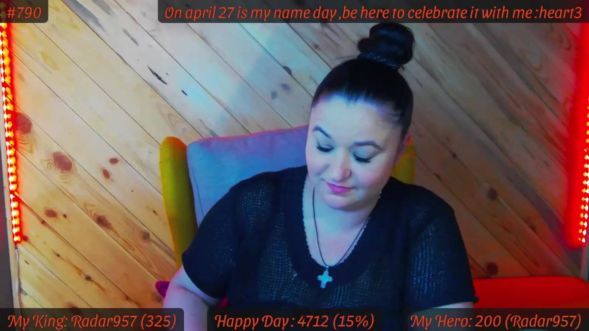 Gallery image thumbnail from SensualCrissa's myfreecams stream on, 04/19/2024, 12:07 image 18 of 20