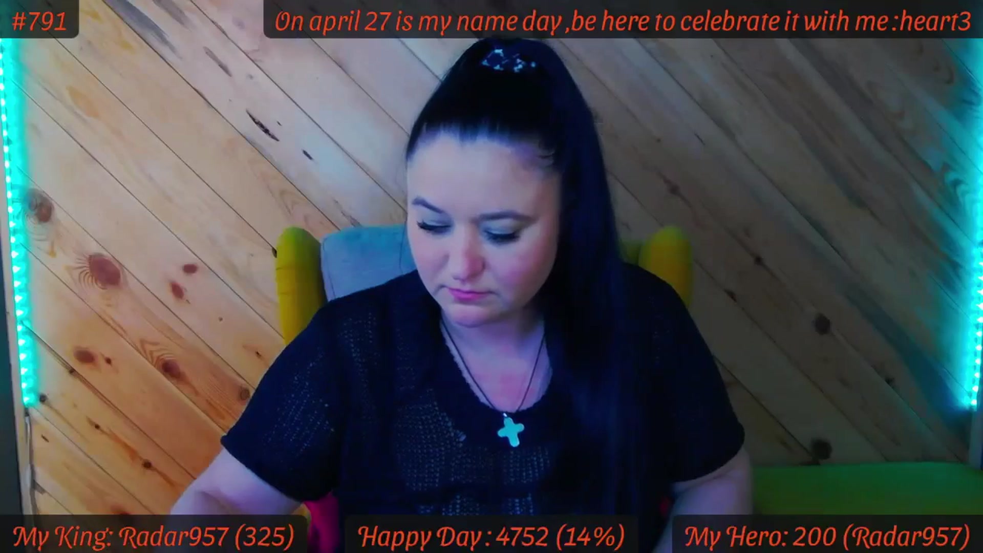 Gallery image thumbnail from SensualCrissa's myfreecams stream on, 04/19/2024, 12:07 image 13 of 20