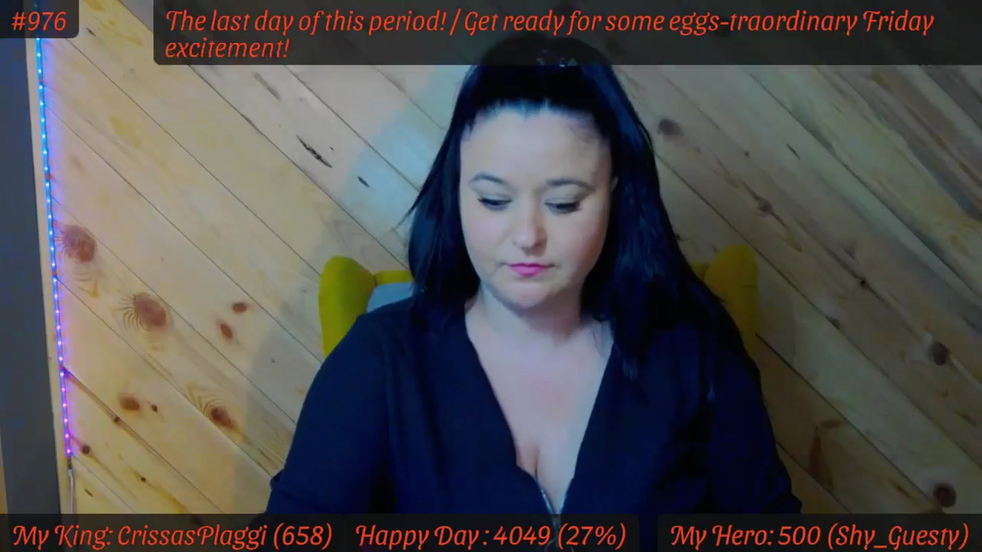 Gallery image thumbnail from SensualCrissa's myfreecams stream on, 04/30/2024, 12:04 image 7 of 20
