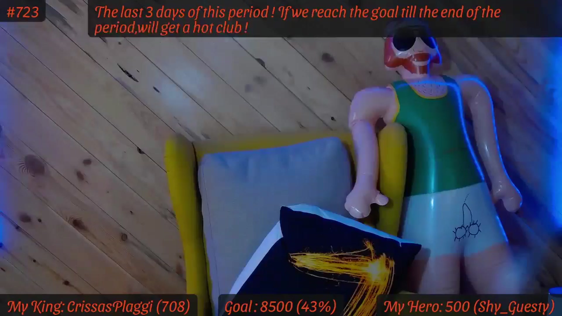 Gallery image thumbnail from SensualCrissa's myfreecams stream on, 05/29/2024, 11:56 image 9 of 20