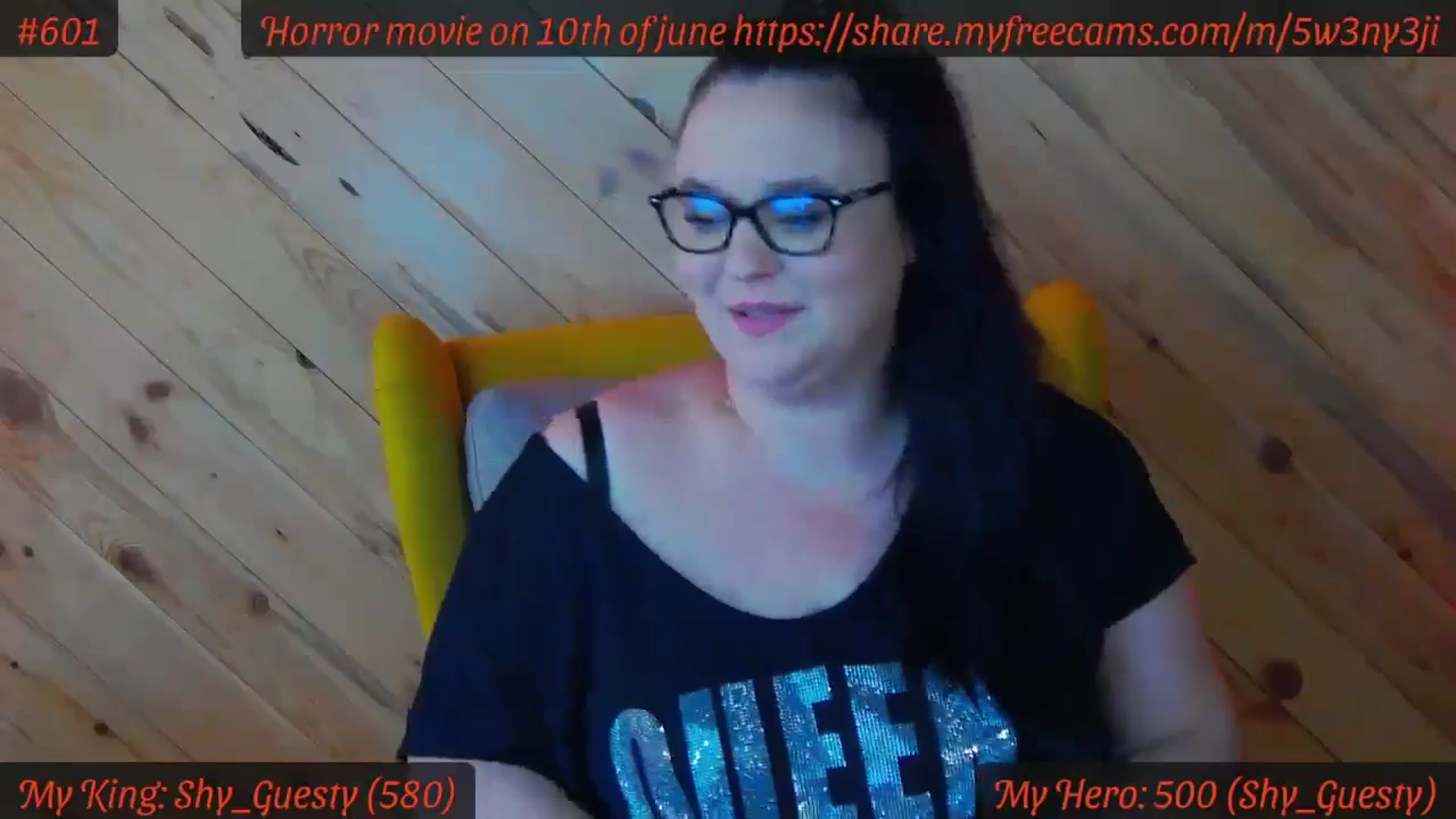Gallery image thumbnail from SensualCrissa's myfreecams stream on, 06/06/2024, 12:09 image 15 of 20