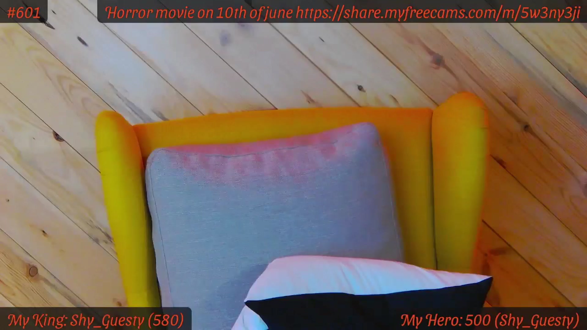Gallery image thumbnail from SensualCrissa's myfreecams stream on, 06/06/2024, 12:09 image 3 of 20