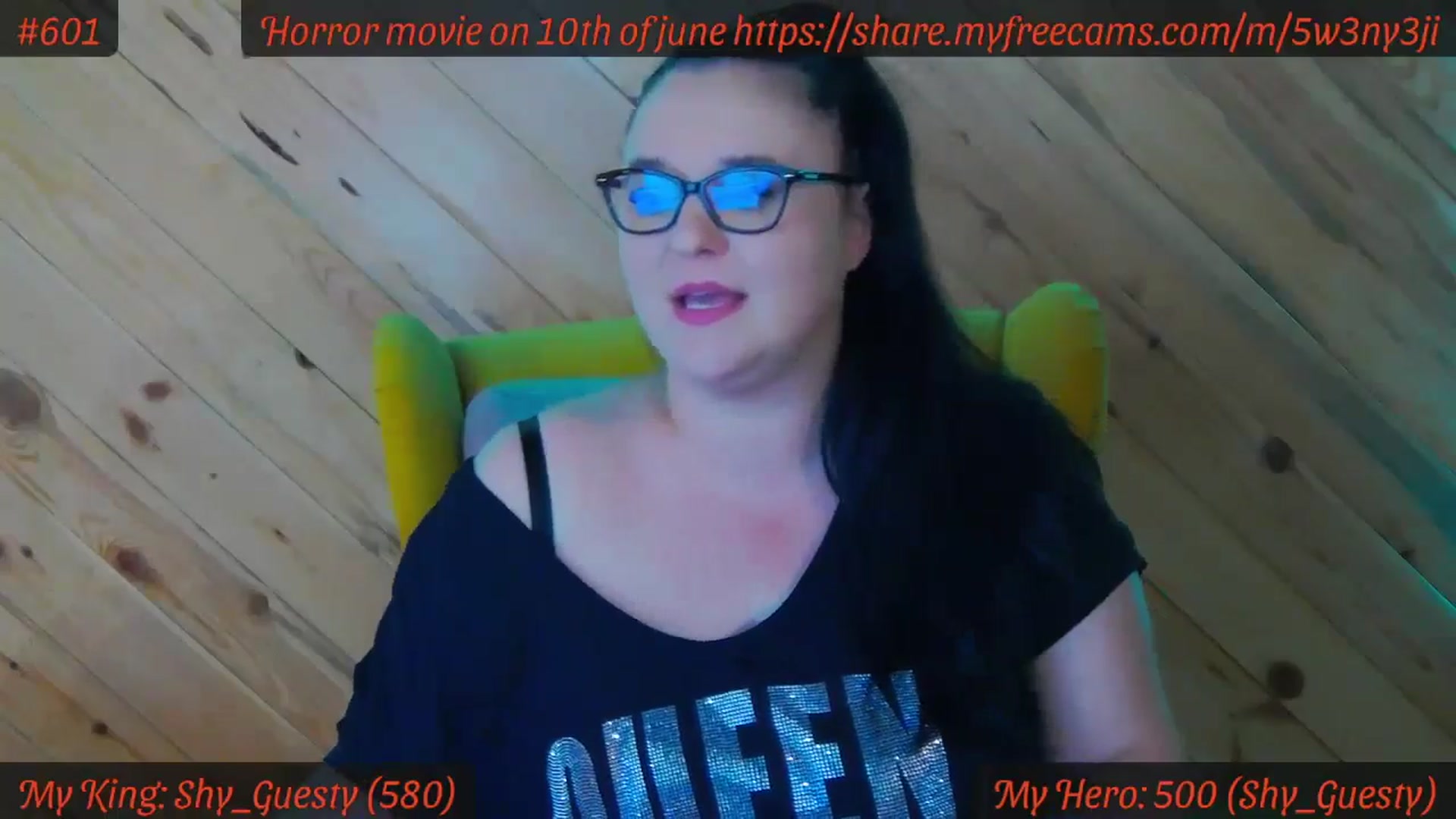 Gallery image thumbnail from SensualCrissa's myfreecams stream on, 06/06/2024, 12:09 image 18 of 20