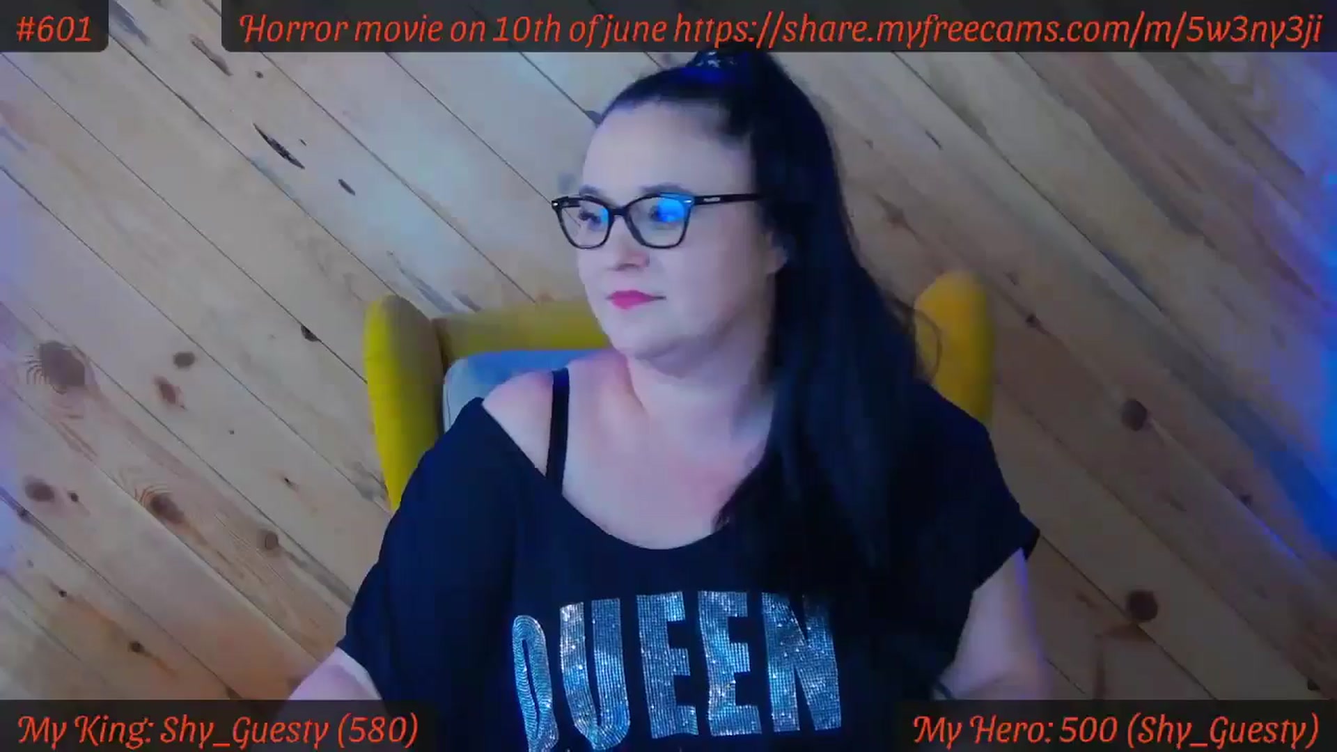 Gallery image thumbnail from SensualCrissa's myfreecams stream on, 06/06/2024, 12:09 image 9 of 20