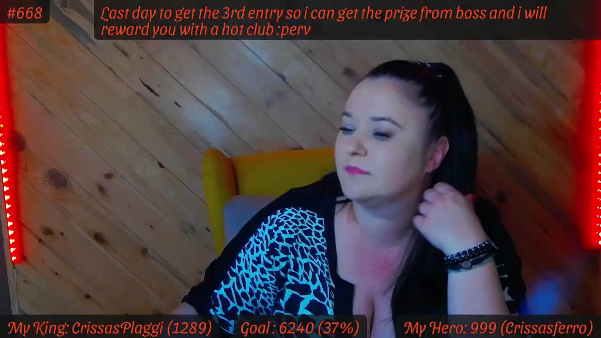 Gallery image thumbnail from SensualCrissa's myfreecams stream on, 06/14/2024, 11:53 image 14 of 20