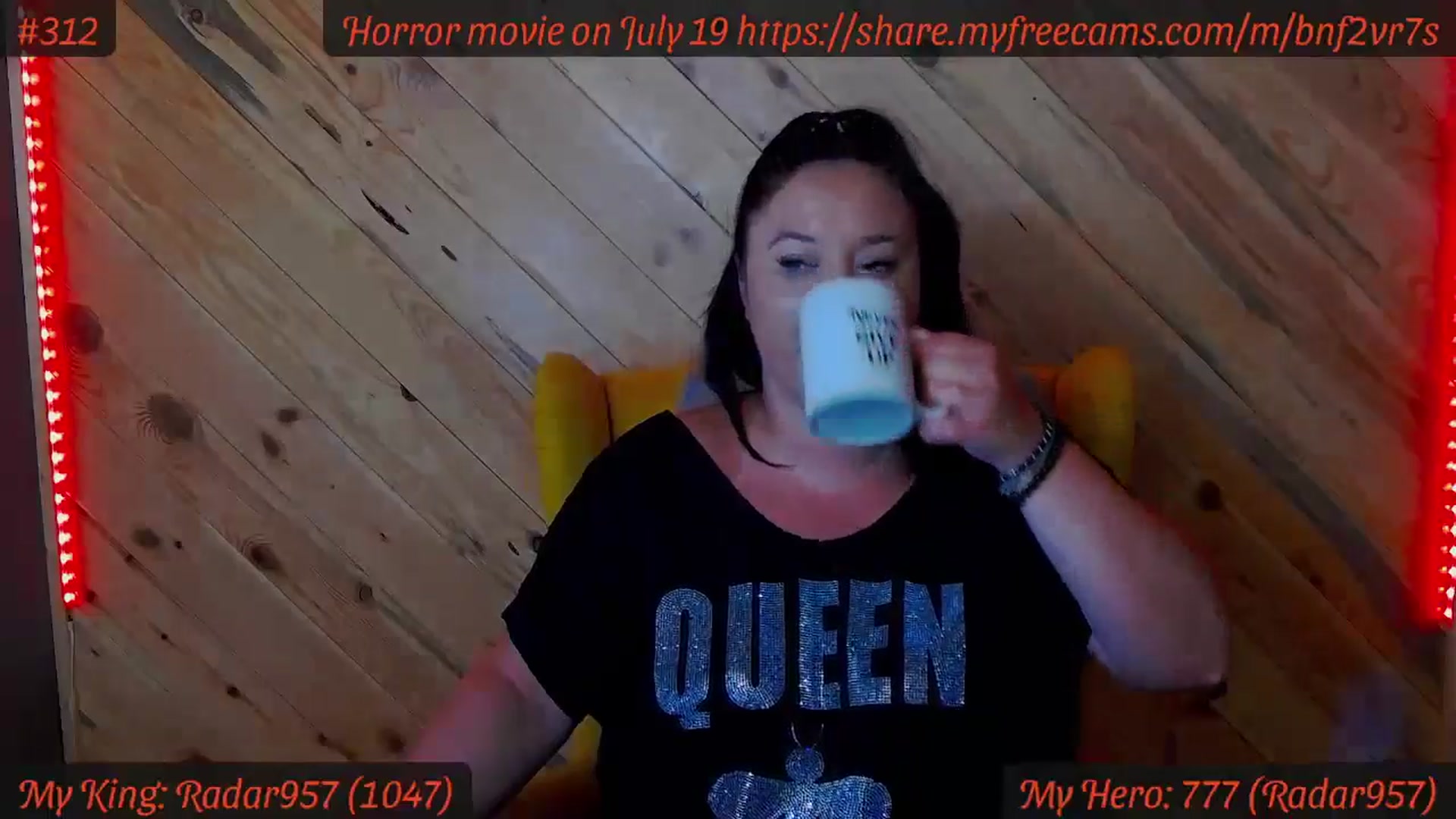 Gallery image thumbnail from SensualCrissa's myfreecams stream on, 07/11/2024, 07:41 image 3 of 20