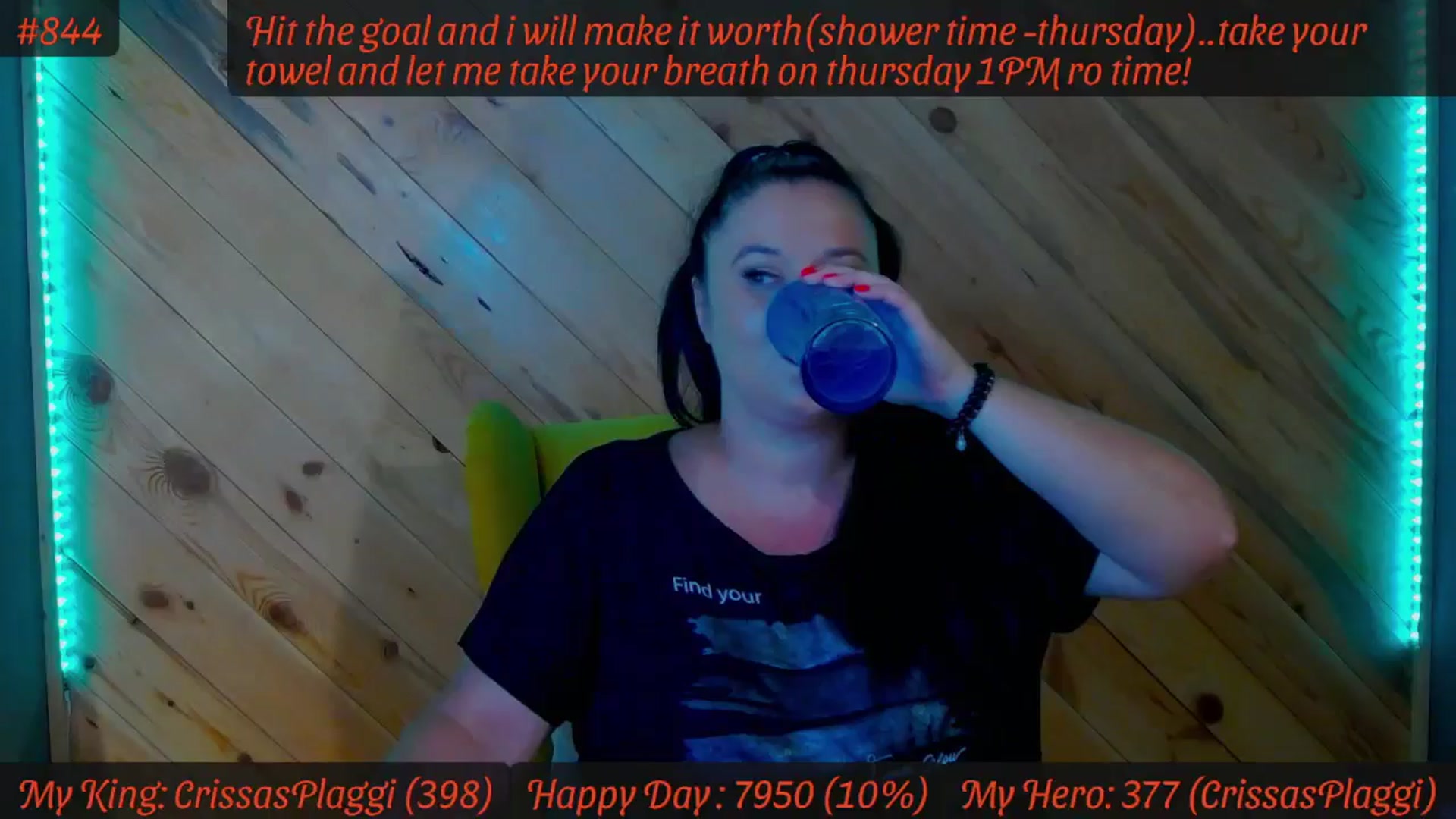 Gallery image thumbnail from SensualCrissa's myfreecams stream on, 08/27/2024, 12:04 image 15 of 20