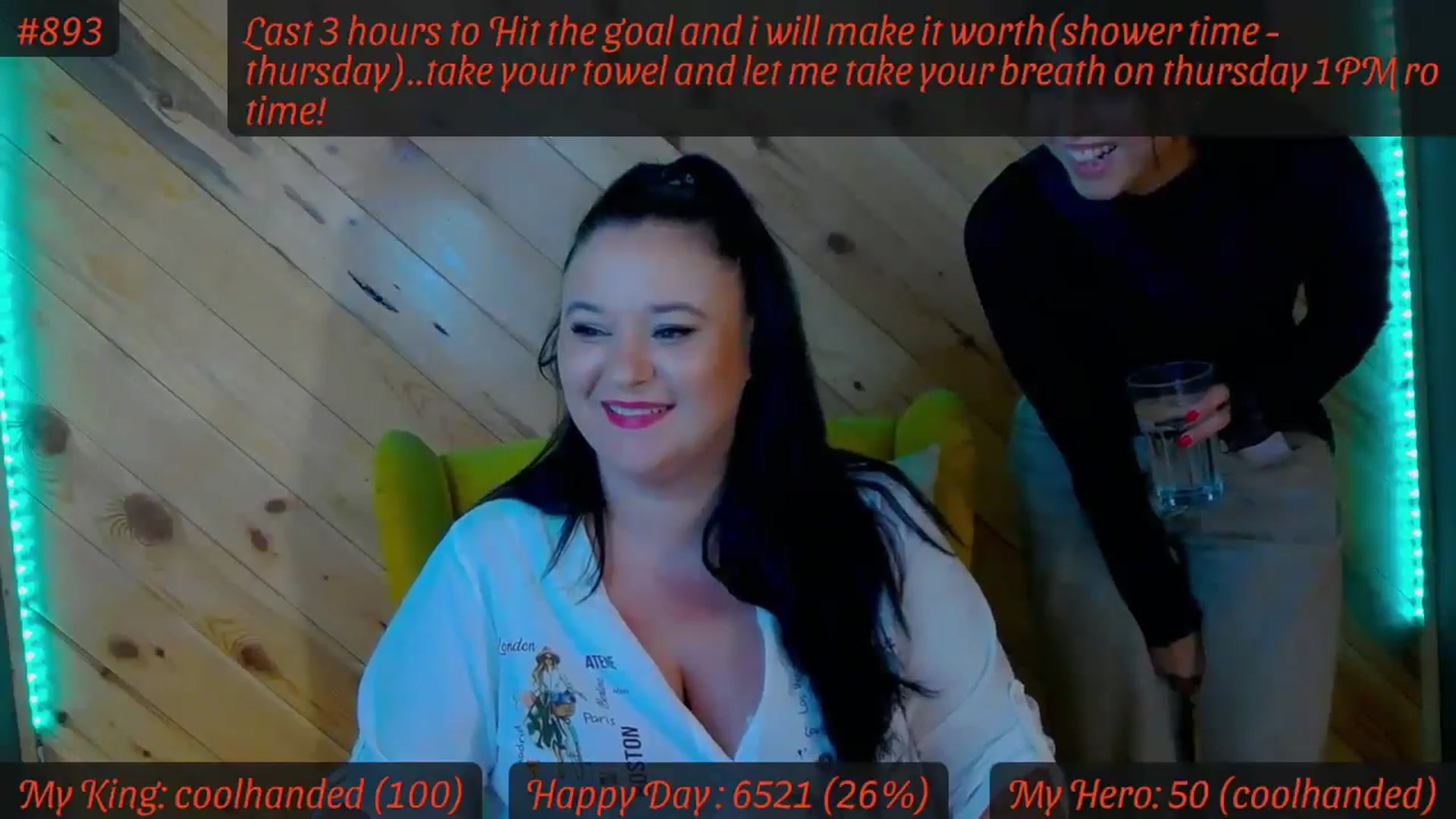 Gallery image thumbnail from SensualCrissa's myfreecams stream on, 08/29/2024, 09:12 image 9 of 20