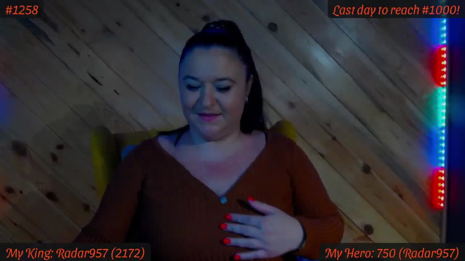 Gallery image thumbnail from SensualCrissa's myfreecams stream on, 11/30/2024, 13:03 image 19 of 20