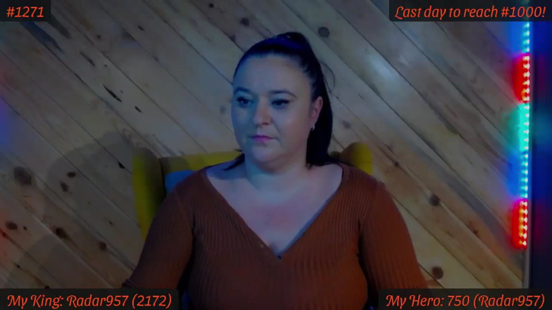 Gallery image thumbnail from SensualCrissa's myfreecams stream on, 11/30/2024, 13:03 image 13 of 20