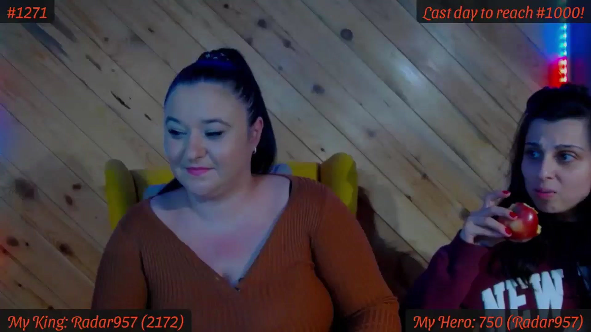 Gallery image thumbnail from SensualCrissa's myfreecams stream on, 11/30/2024, 13:03 image 16 of 20