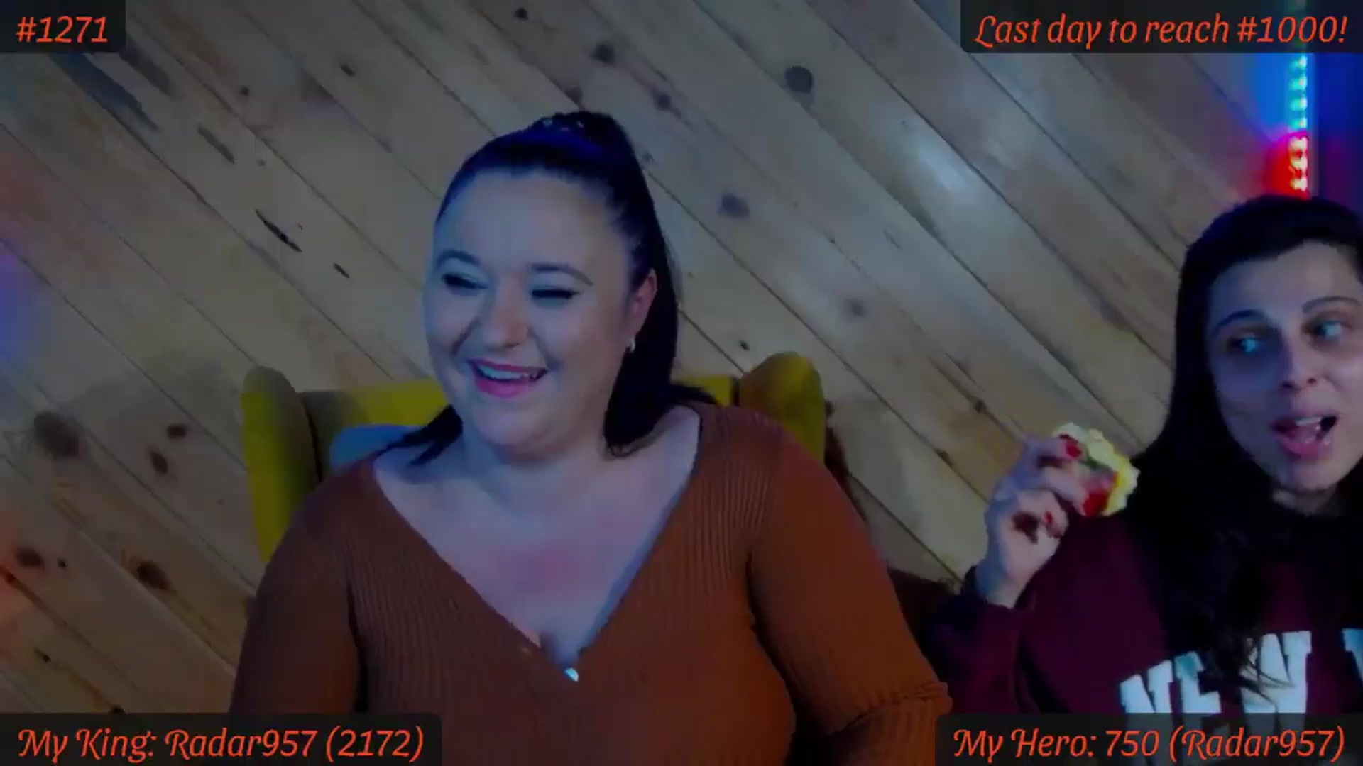 Gallery image thumbnail from SensualCrissa's myfreecams stream on, 11/30/2024, 13:03 image 15 of 20