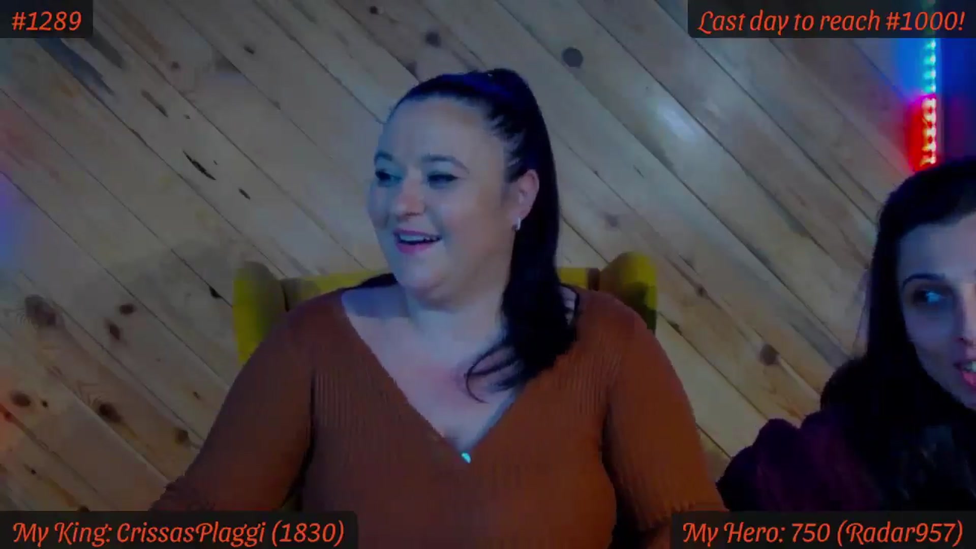 Gallery image thumbnail from SensualCrissa's myfreecams stream on, 11/30/2024, 13:03 image 8 of 20