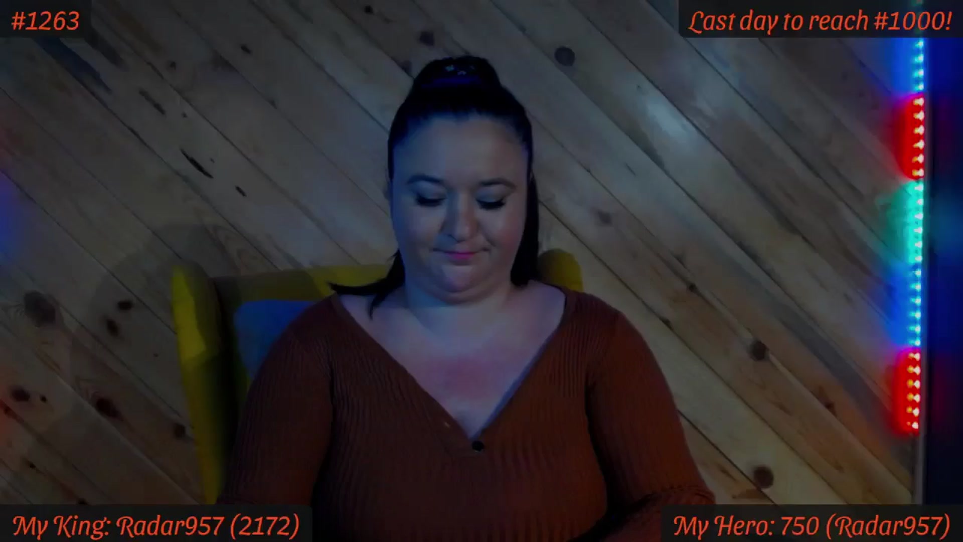 Gallery image thumbnail from SensualCrissa's myfreecams stream on, 11/30/2024, 13:03 image 18 of 20