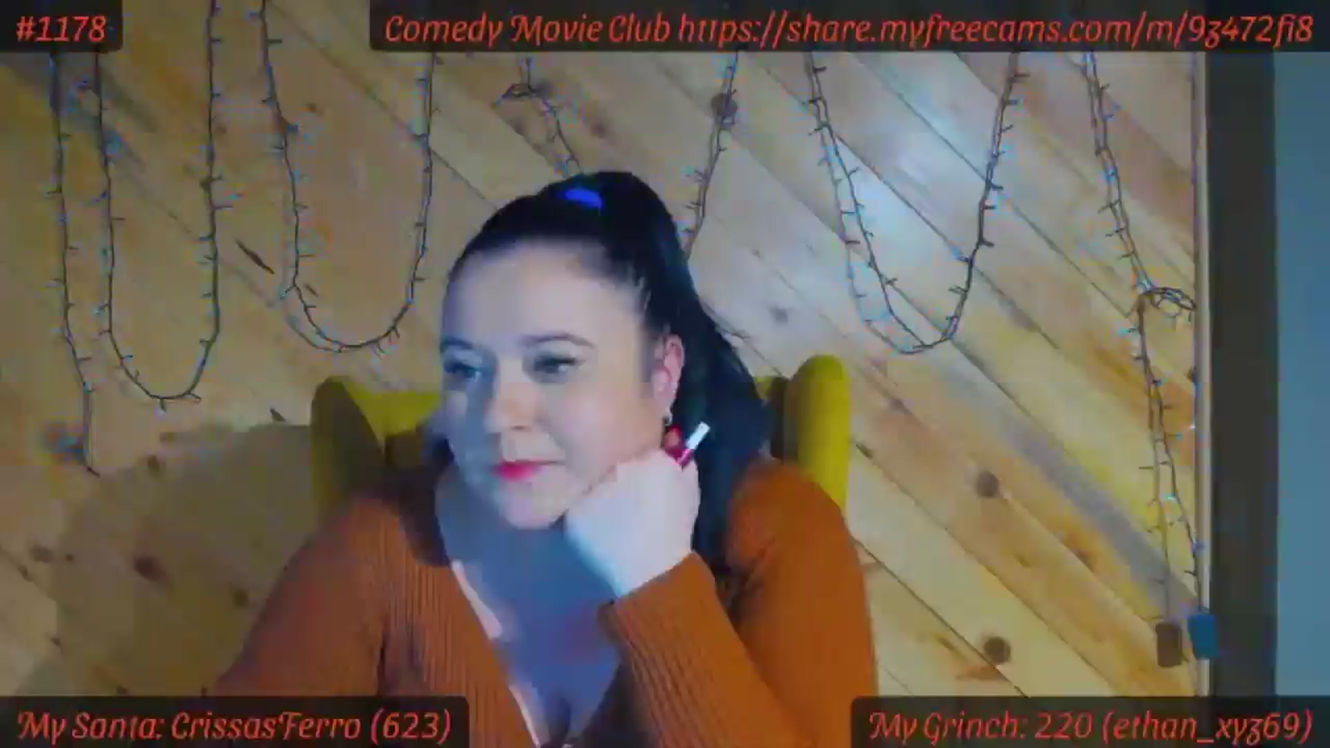 Gallery image thumbnail from SensualCrissa's myfreecams stream on, 12/10/2024, 11:26 image 12 of 20