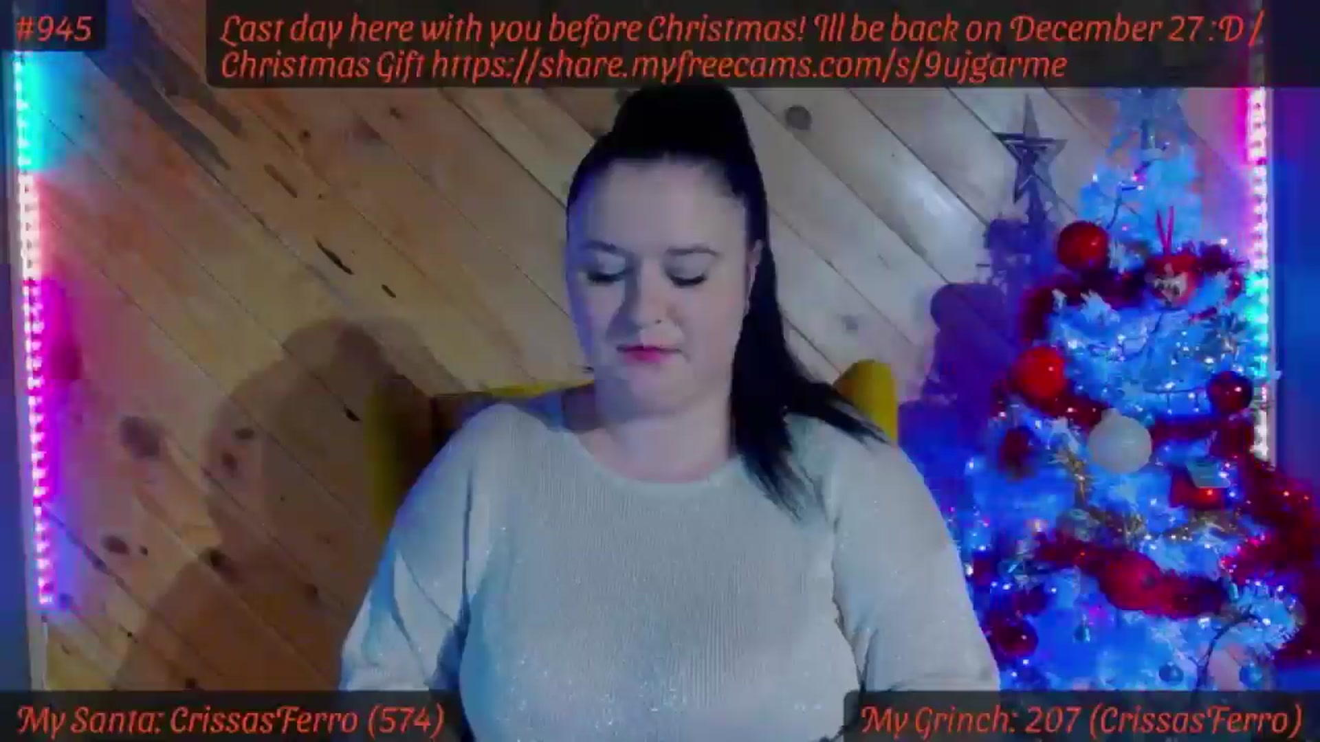 Gallery image thumbnail from SensualCrissa's myfreecams stream on, 12/23/2024, 12:23 image 11 of 20