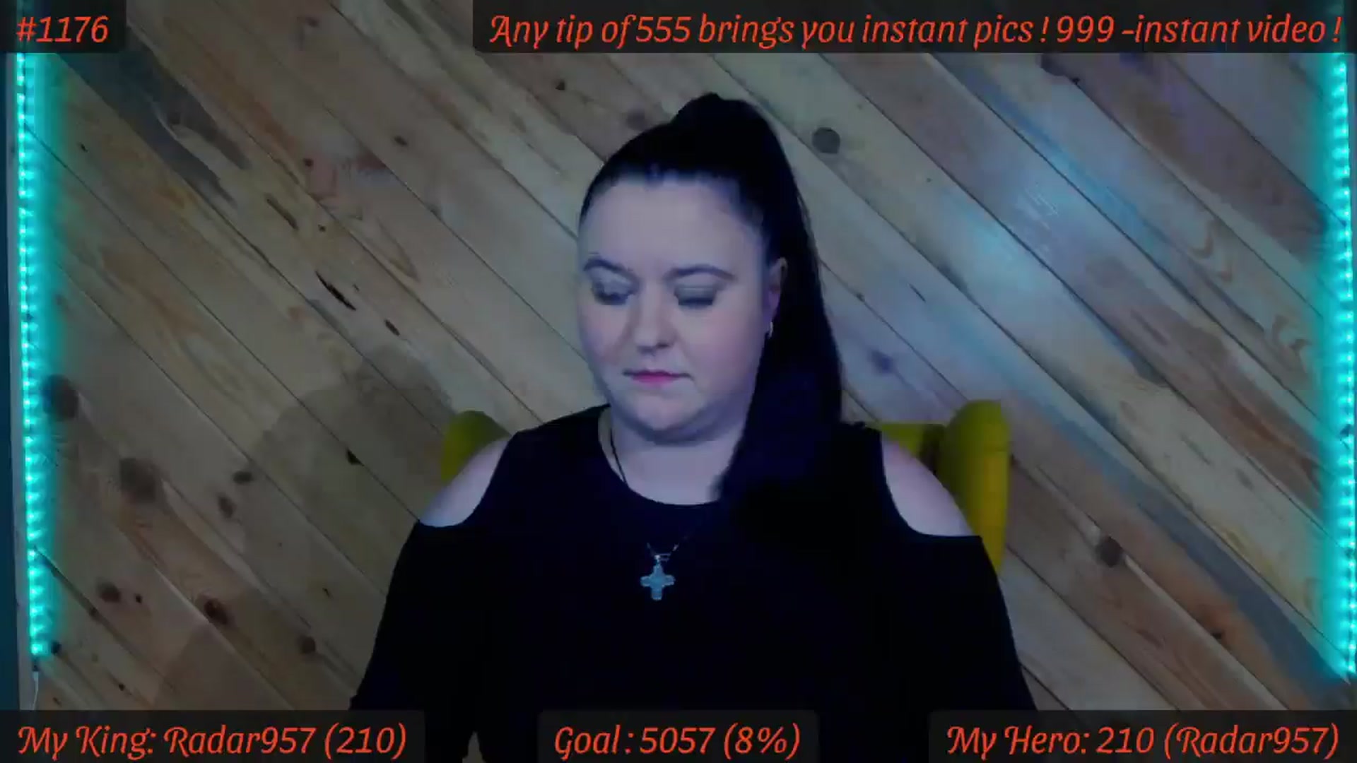 Gallery image thumbnail from SensualCrissa's myfreecams stream on, 01/23/2025, 12:53 image 6 of 20