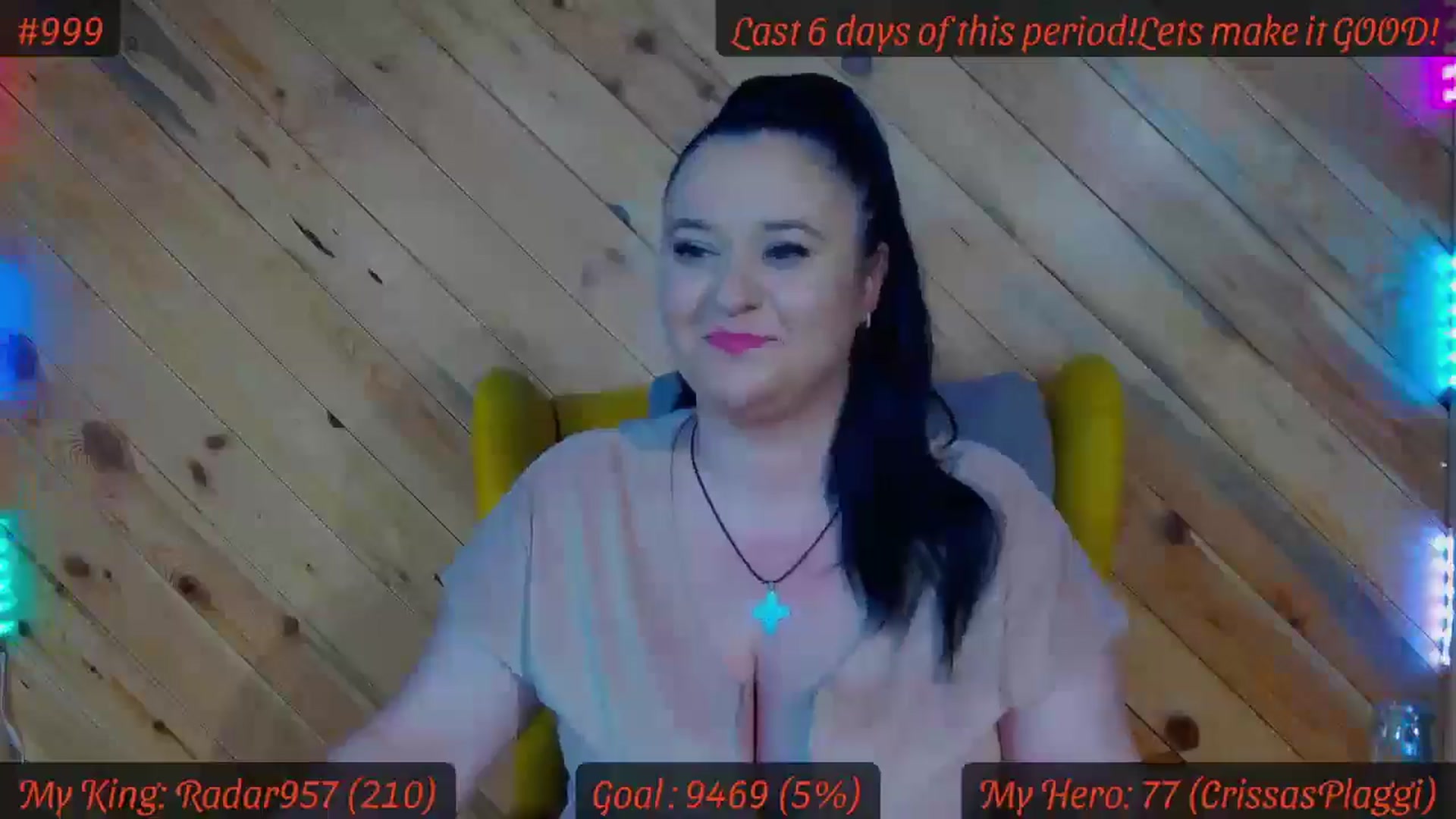 Gallery image thumbnail from SensualCrissa's myfreecams stream on, 03/26/2025, 12:50 image 9 of 20