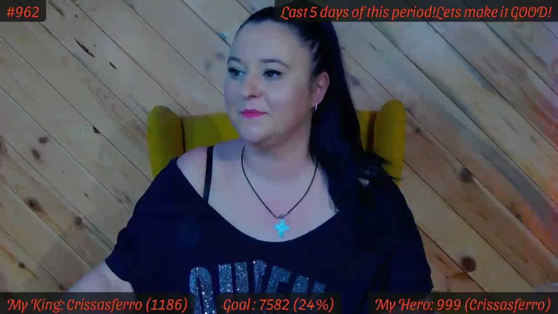 Gallery image thumbnail from SensualCrissa's myfreecams stream on, 03/27/2025, 12:50 image 17 of 20