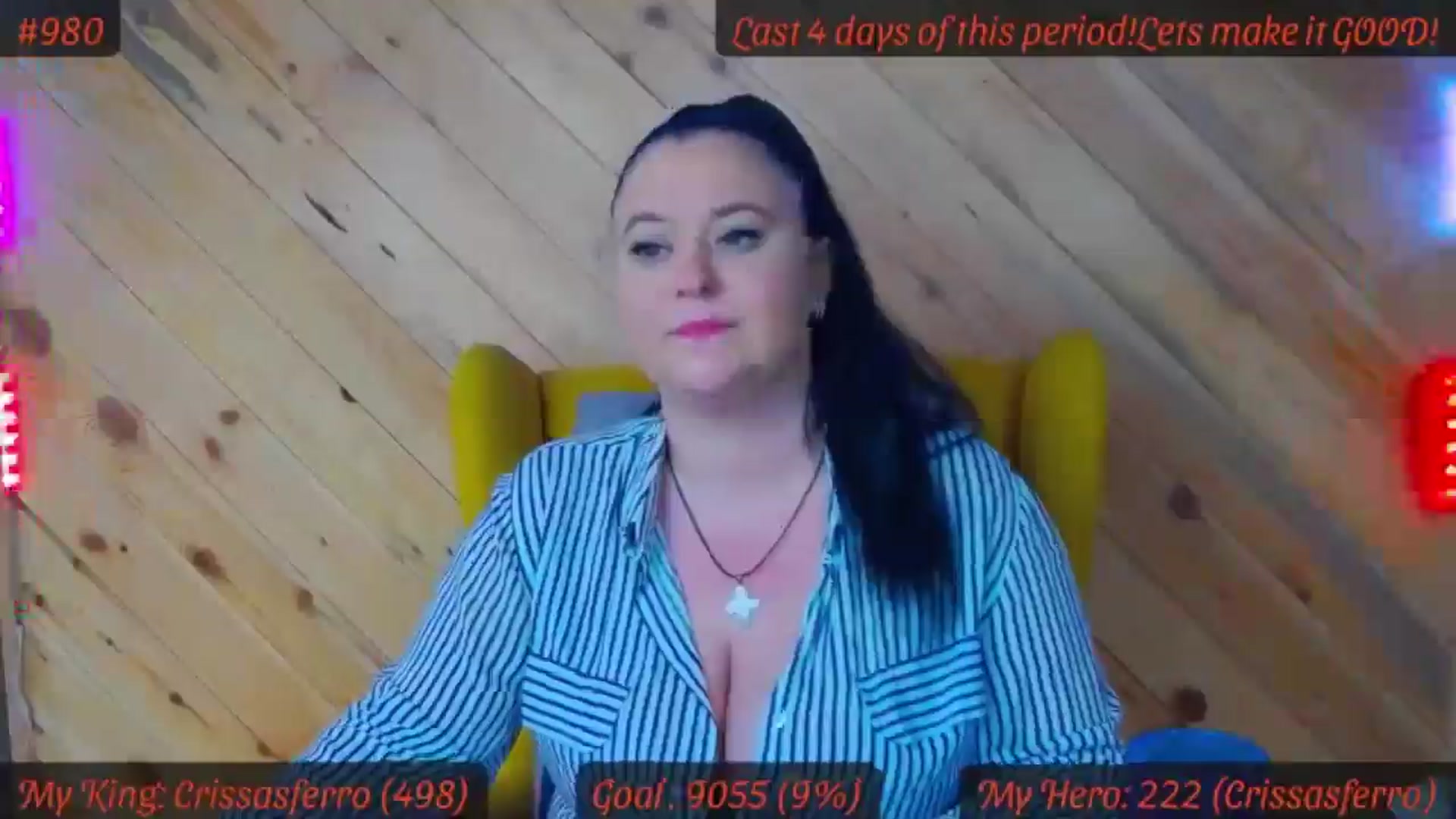 Gallery image thumbnail from SensualCrissa's myfreecams stream on, 03/28/2025, 12:29 image 18 of 20