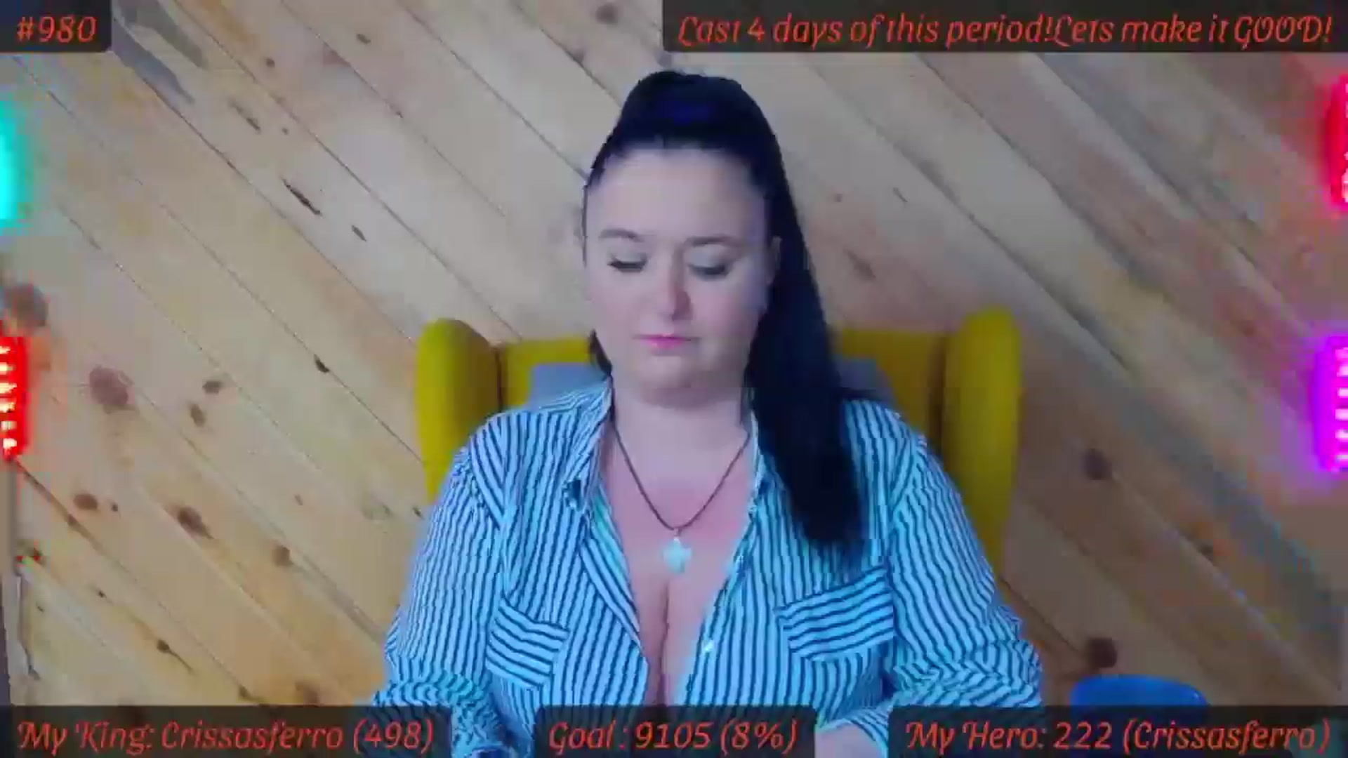 Gallery image thumbnail from SensualCrissa's myfreecams stream on, 03/28/2025, 12:29 image 17 of 20