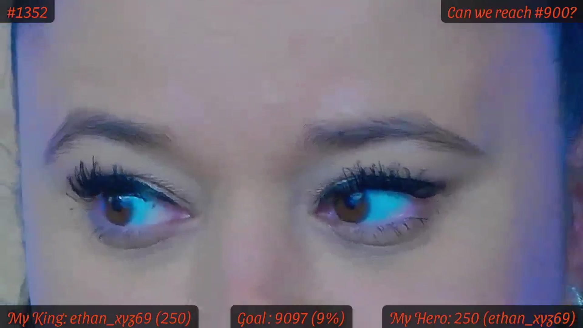 Gallery image thumbnail from SensualCrissa's myfreecams stream on, 04/25/2025, 10:38 image 8 of 20
