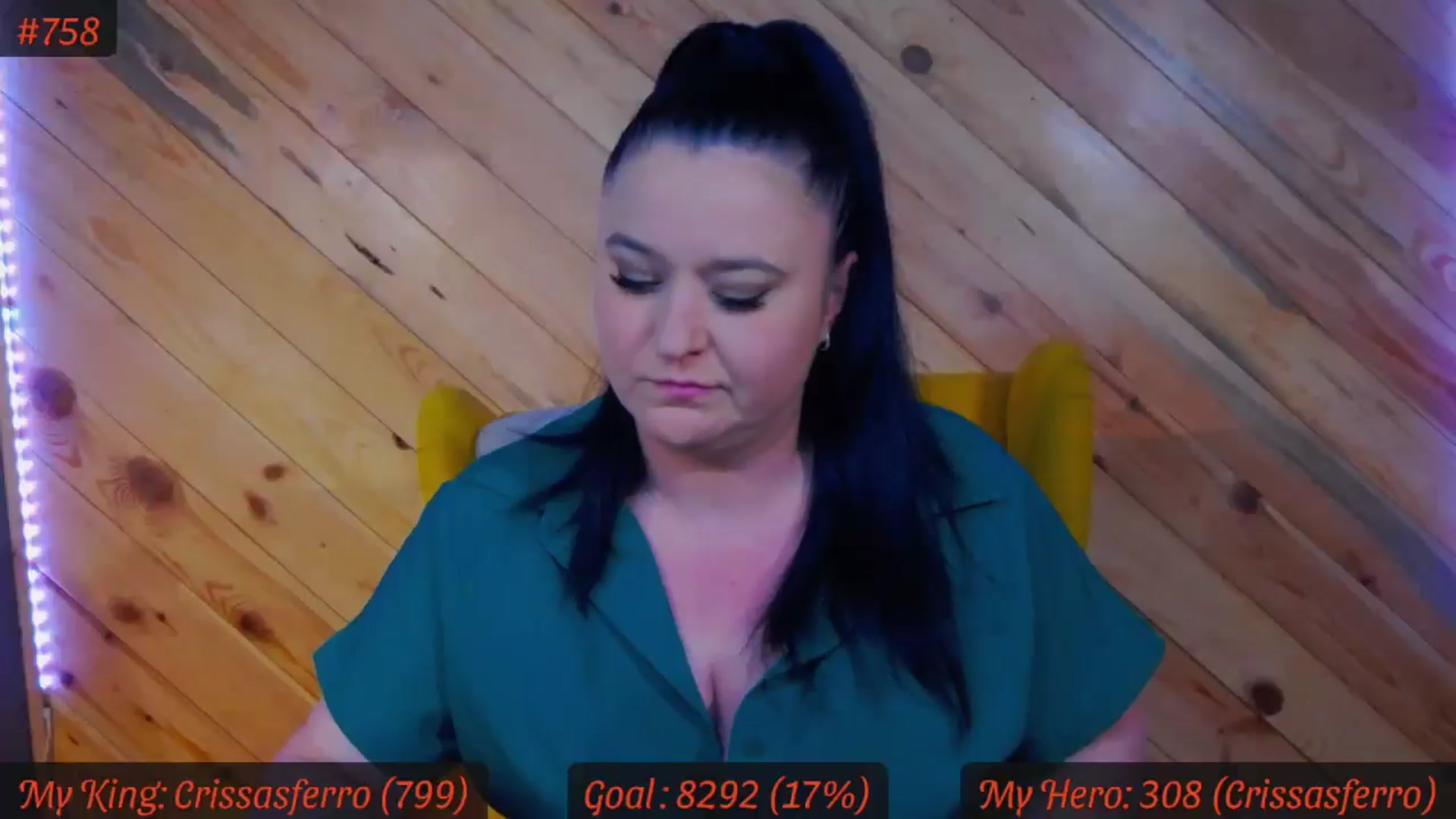 Gallery image thumbnail from SensualCrissa's myfreecams stream on, 05/19/2025, 10:29 image 17 of 20