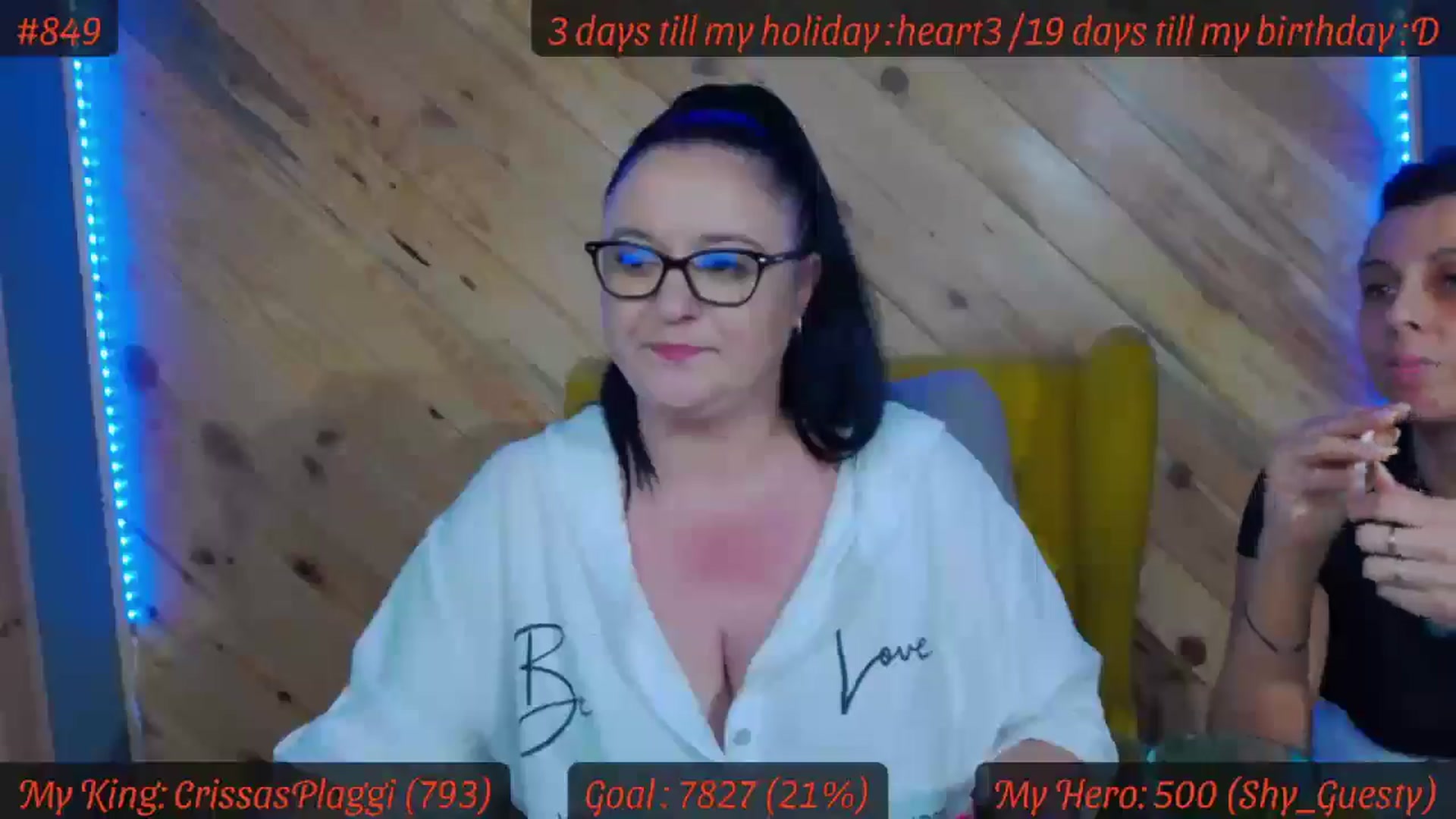 Gallery image thumbnail from SensualCrissa's myfreecams stream on, 06/19/2025, 12:06 image 19 of 20