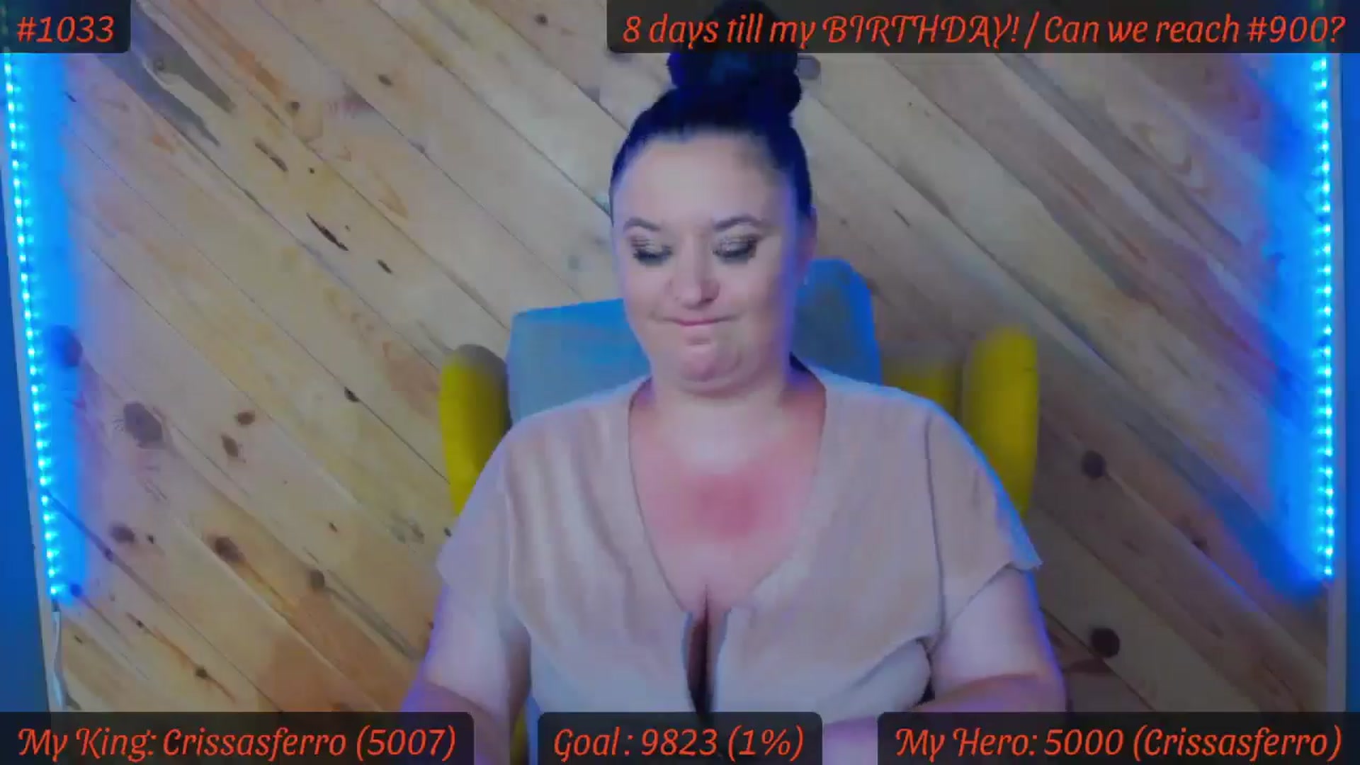 Gallery image thumbnail from SensualCrissa's myfreecams stream on, 06/30/2025, 12:06 image 10 of 20