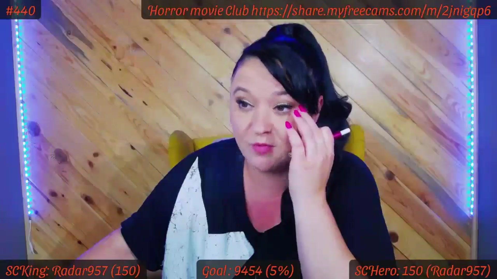 Gallery image thumbnail from SensualCrissa's myfreecams stream on, 07/14/2025, 10:18 image 13 of 20
