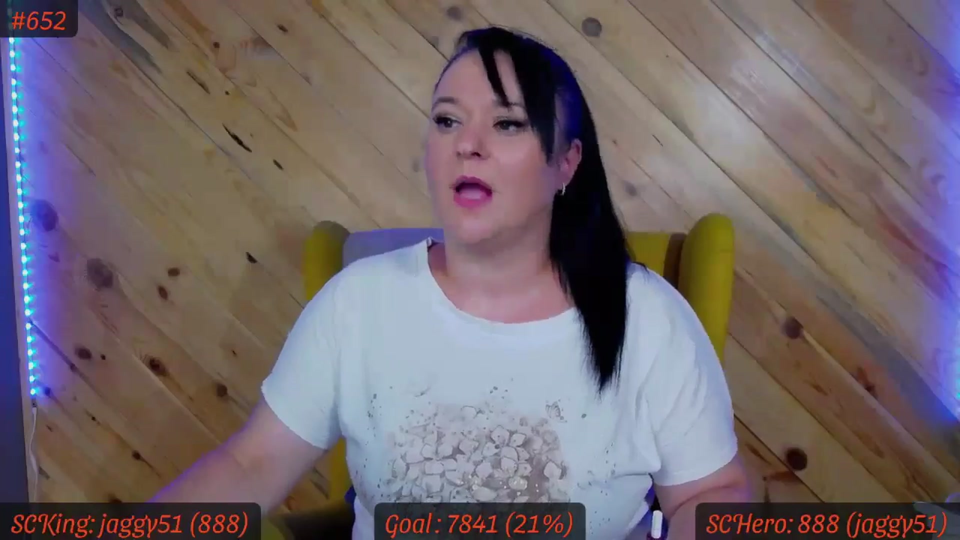 Gallery image thumbnail from SensualCrissa's myfreecams stream on, 07/22/2025, 12:42 image 15 of 20