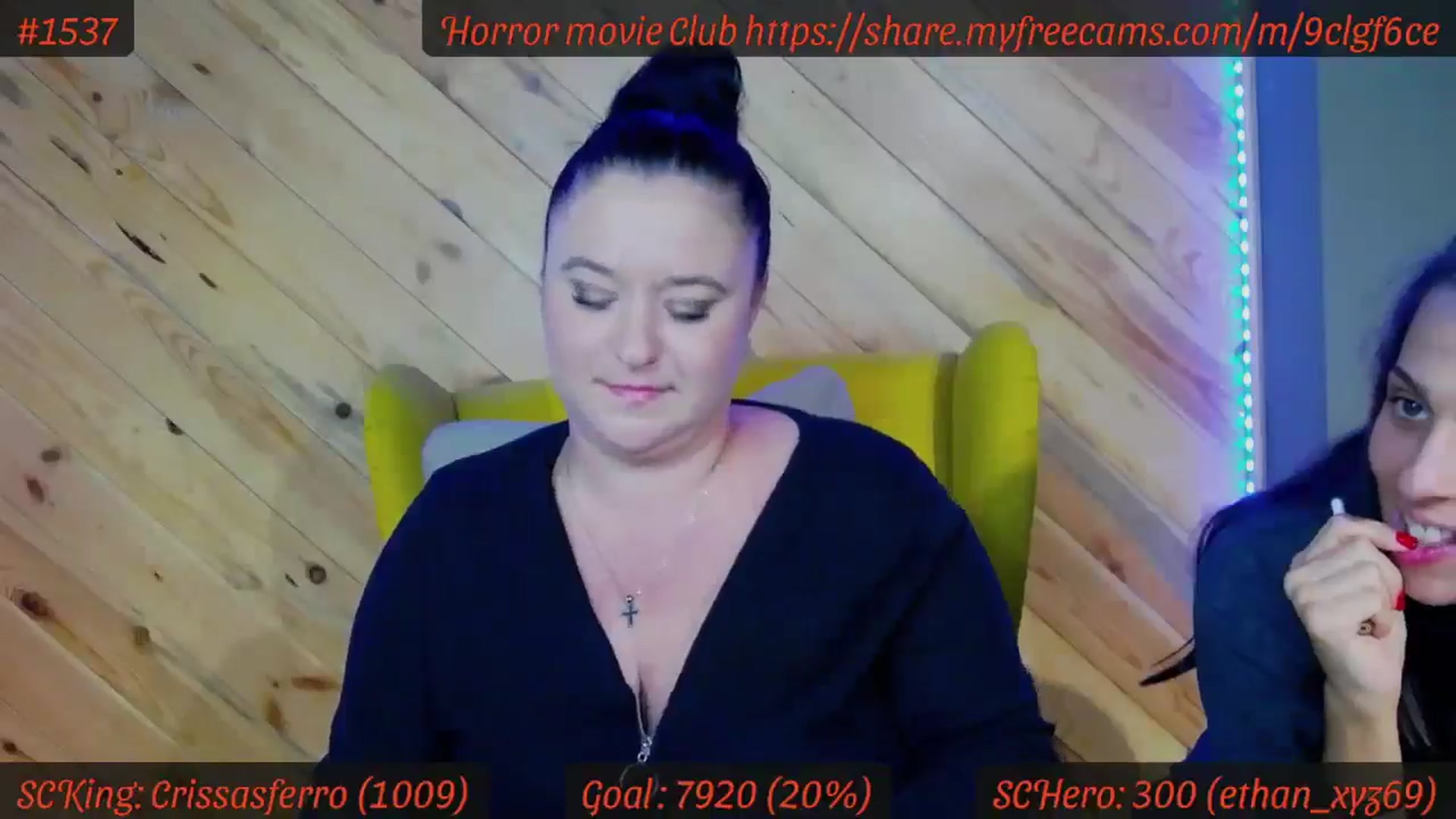 Gallery image thumbnail from SensualCrissa's myfreecams stream on, 10/09/2025, 12:04 image 4 of 20
