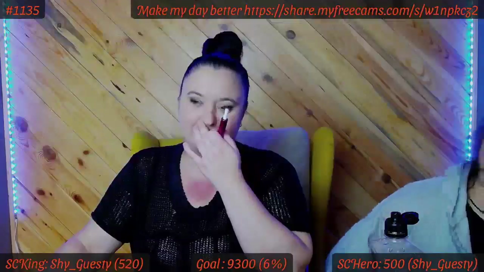Gallery image thumbnail from SensualCrissa's myfreecams stream on, 11/17/2025, 12:53 image 2 of 20