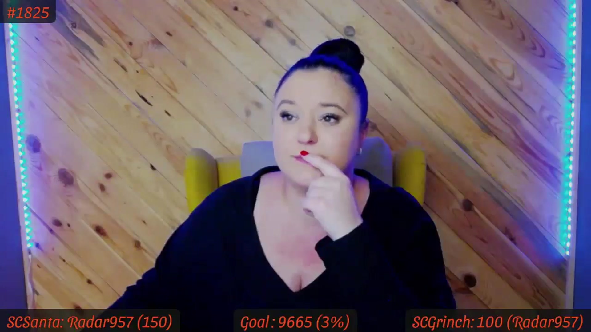 Gallery image thumbnail from SensualCrissa's myfreecams stream on, 12/11/2025, 11:55 image 4 of 20