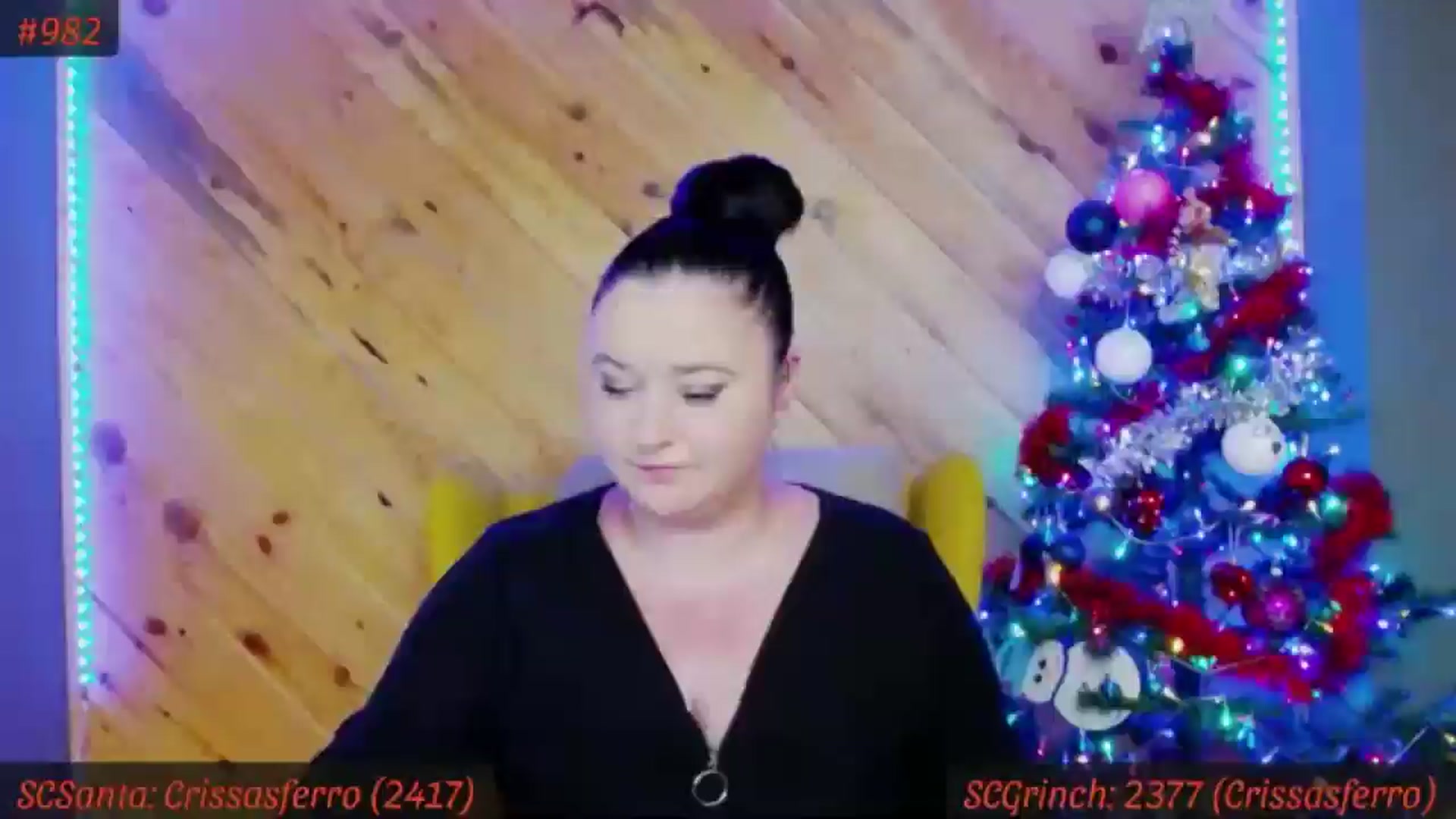 Gallery image thumbnail from SensualCrissa's myfreecams stream on, 12/23/2025, 08:37 image 11 of 20