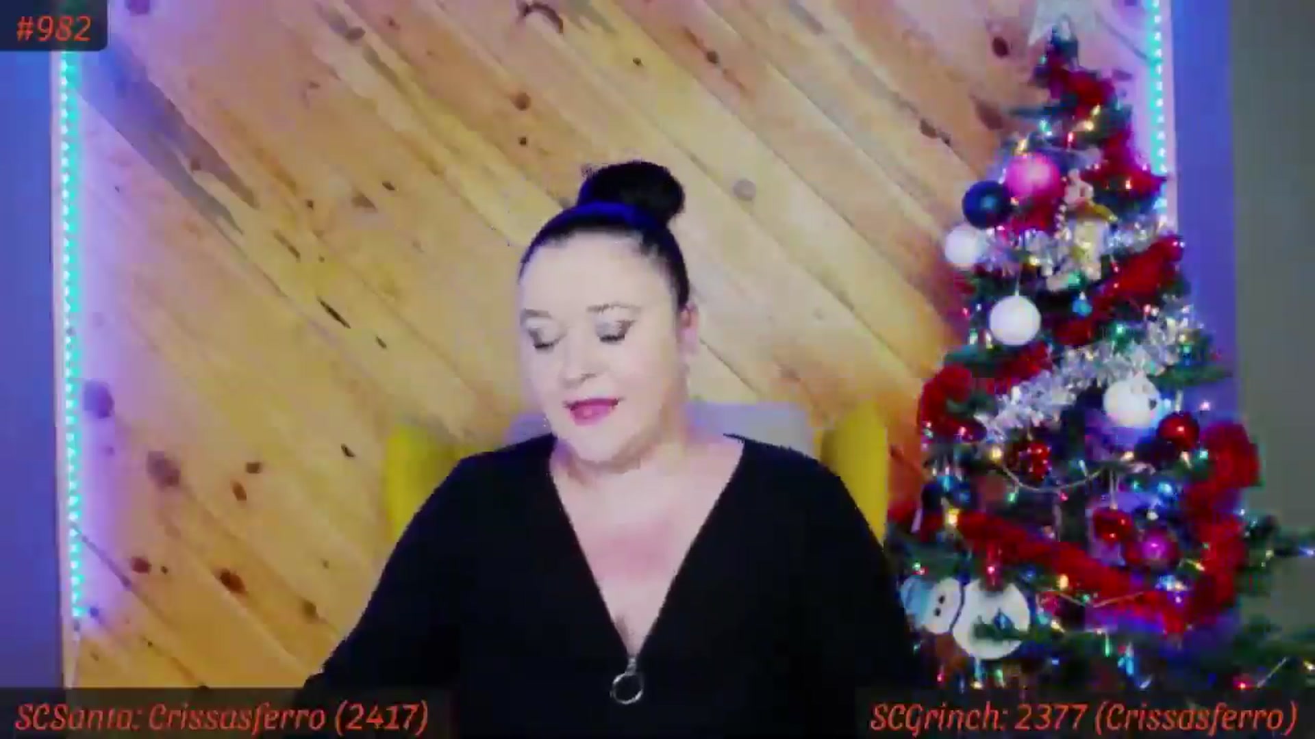 Gallery image thumbnail from SensualCrissa's myfreecams stream on, 12/23/2025, 08:37 image 9 of 20