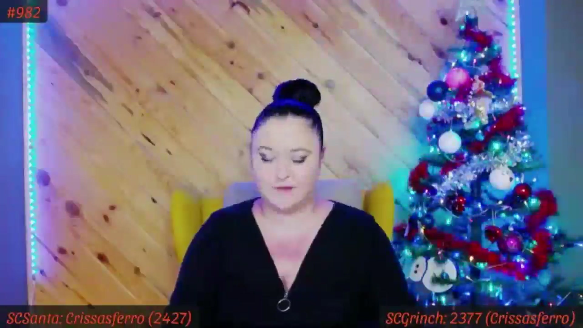 Gallery image thumbnail from SensualCrissa's myfreecams stream on, 12/23/2025, 08:37 image 18 of 20